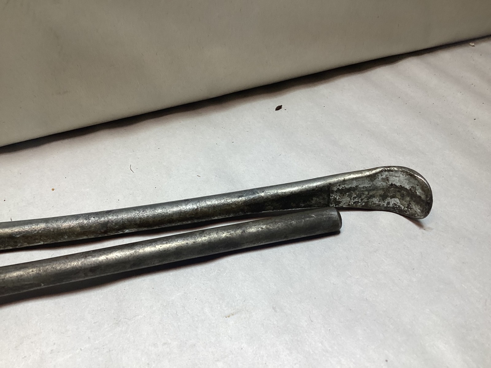 VIM V-216 hub & dust cap pliers automotive repair tool mechanic hand tool