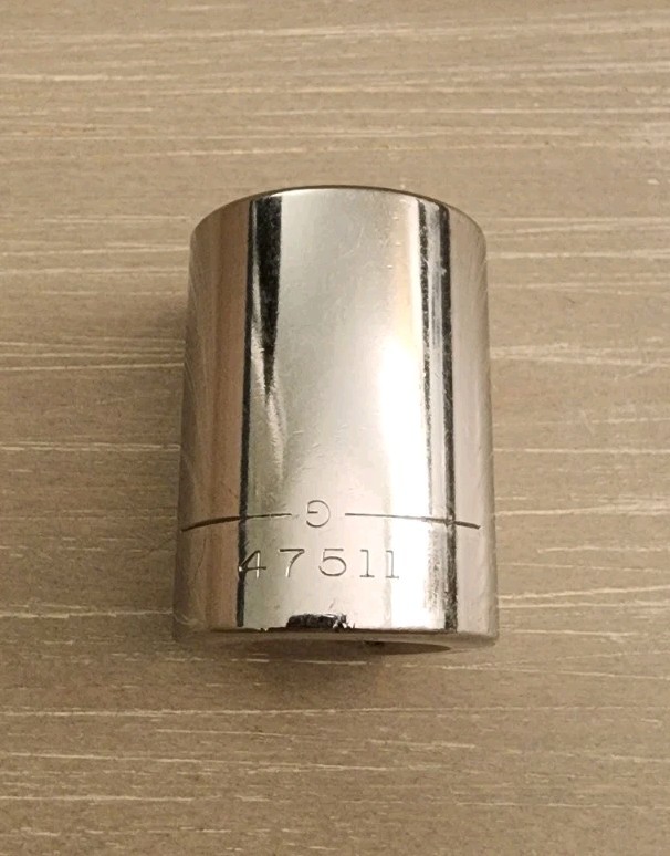 Craftsman USA 13/16″ Socket 12 Point 1/2″ Drive Inverted G 47511