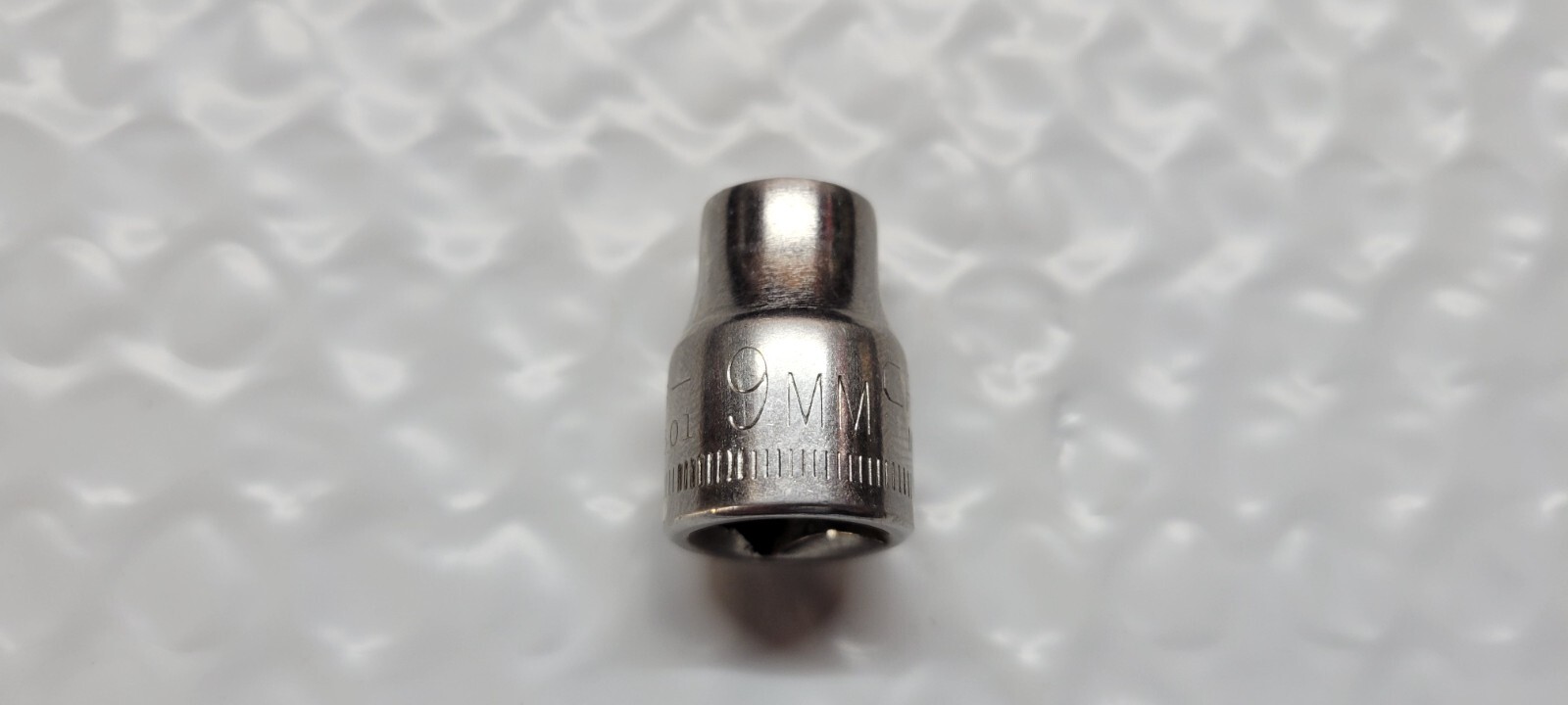 Craftsman -G- 44301 9mm 12pt 3/8″ Drive Socket