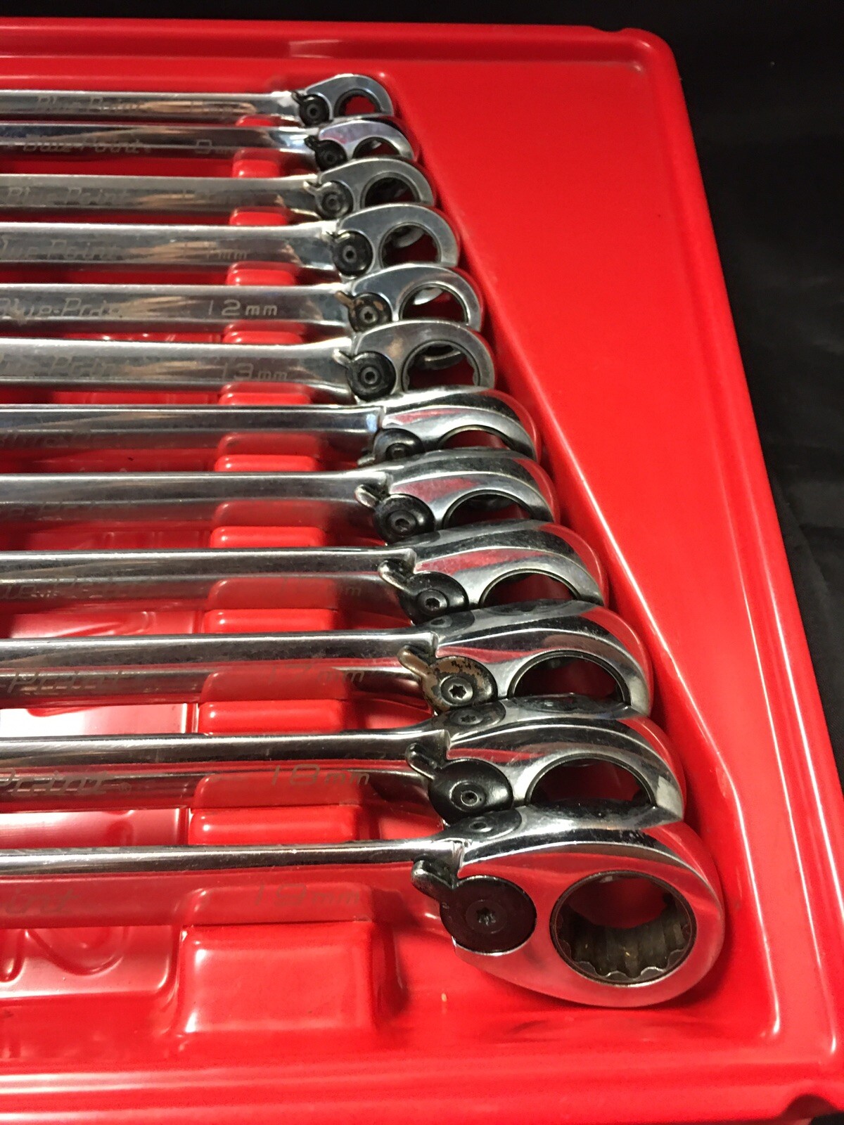 Blue Point 12 Pc Metric 15° Offset Ratcheting Combination Wrench Set BOERM712
