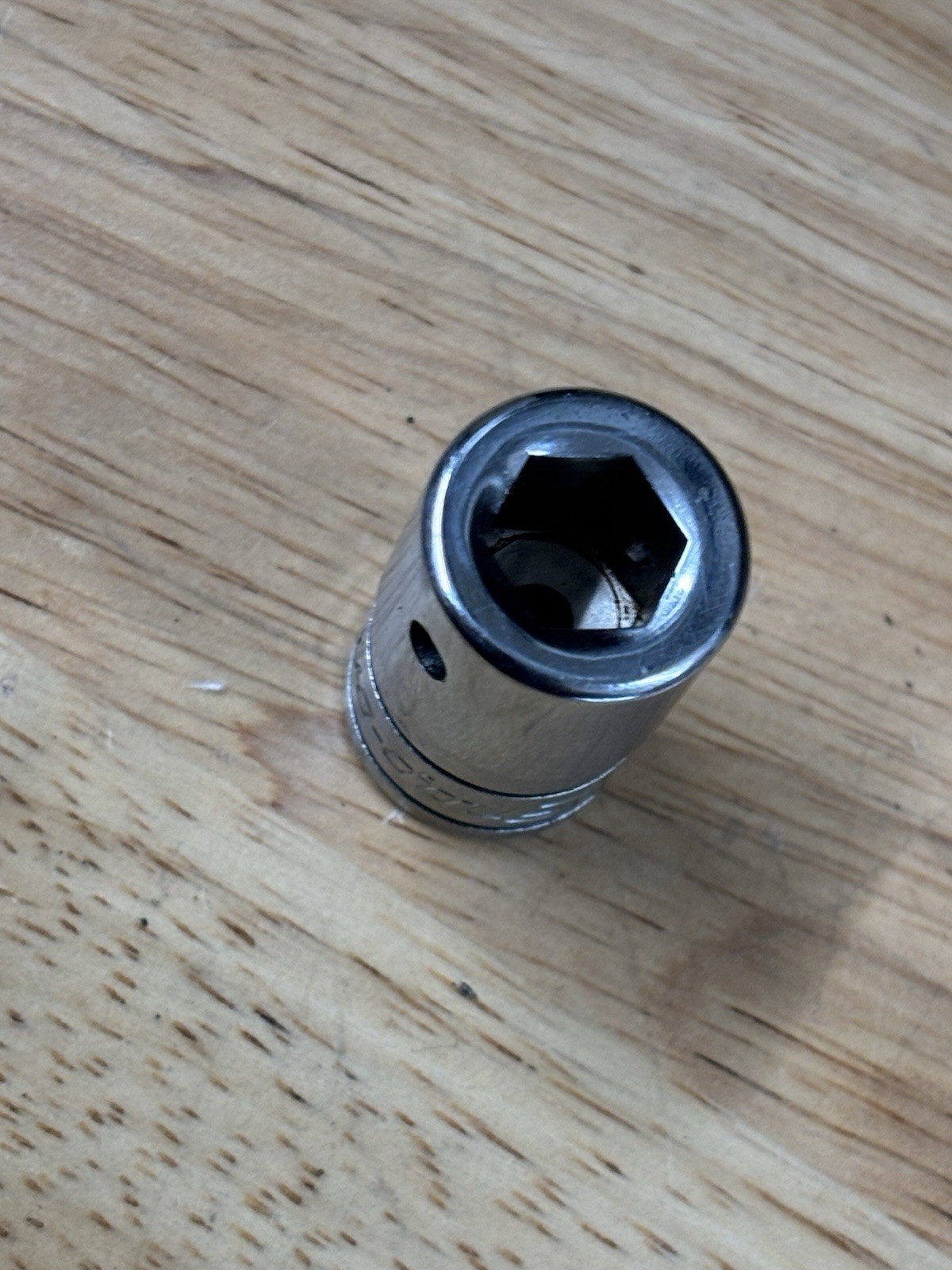Snap On 3/8″ Drive 3/8″ Flat Tip Short Bit Driver Socket USA F62E (missing bit)