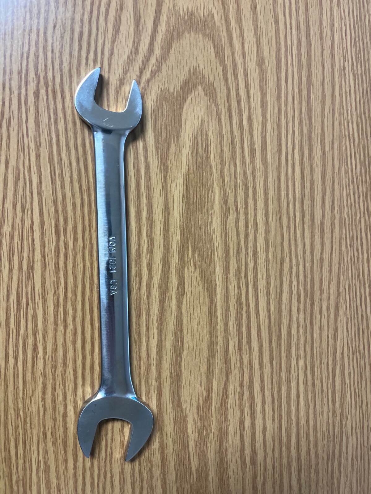 SNAP ON – VOM1821 – 18&21MM DOUBLE OPEN END WRENCH – ITEM VOM1821#1F ***********