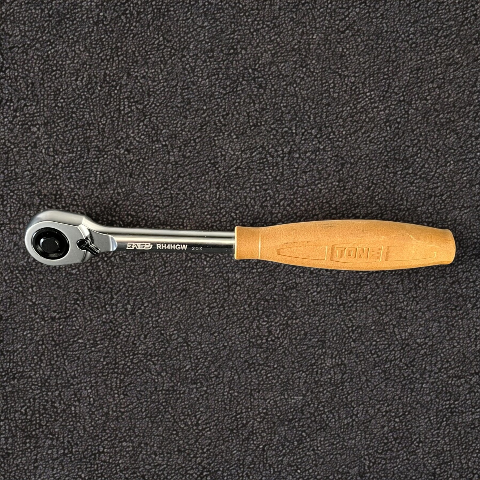 Tone RH4HGW Suberan 1/2″ drive ratchet with button 72-teeth | Made in Japan