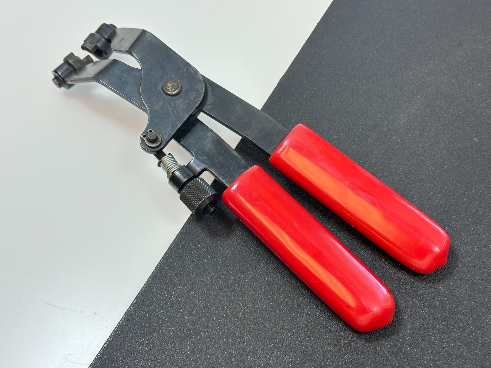 Matco Tools MST9562 Adjustable Hose Clamp Pliers, RED Comfort Cushion Grip