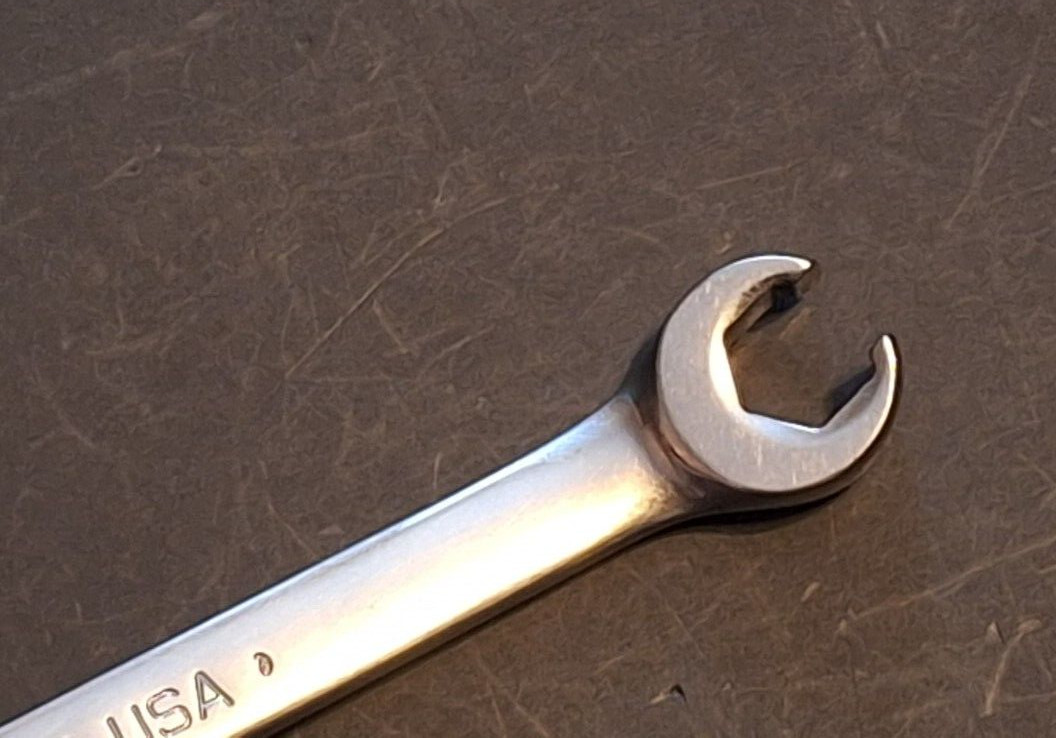 Snap On 3/8-7/16″ 6 Point Flank Dr double end flare nut wrench RXFS1214B