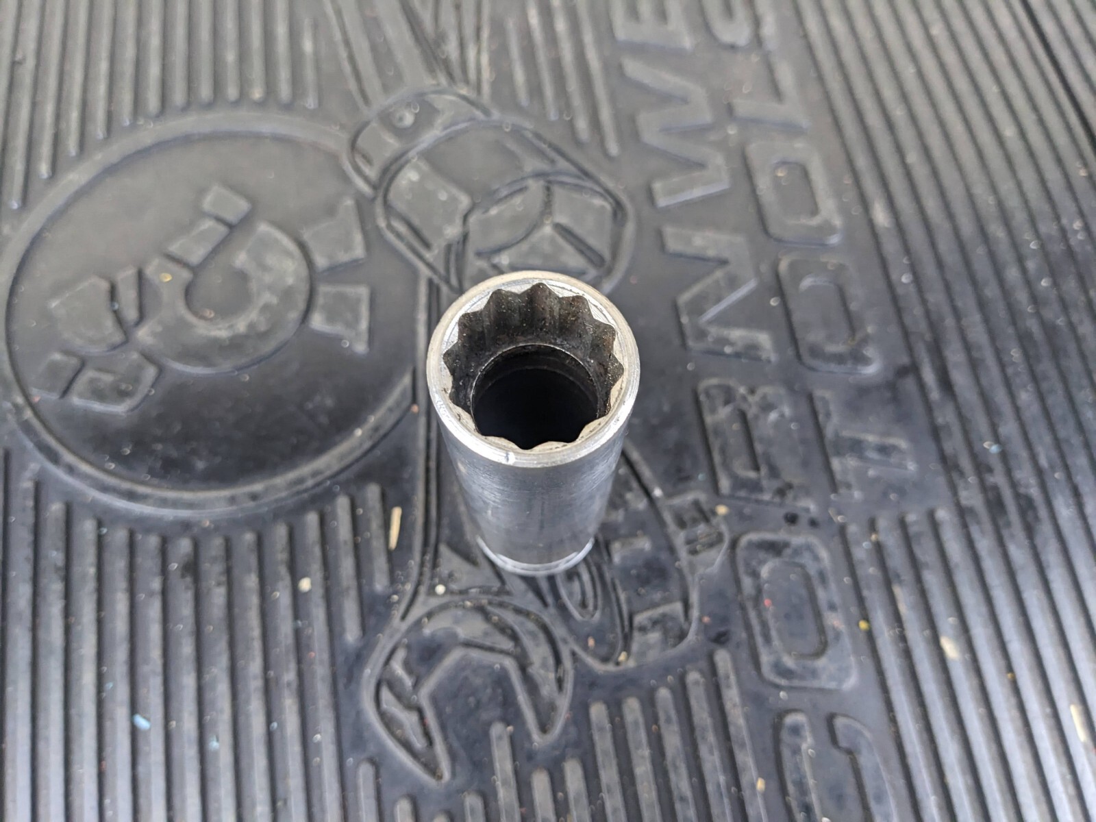 #ax772 Snap On Tools S-261 1/2″ Drive 13/16″ 12 Point Deep Socket CANADA