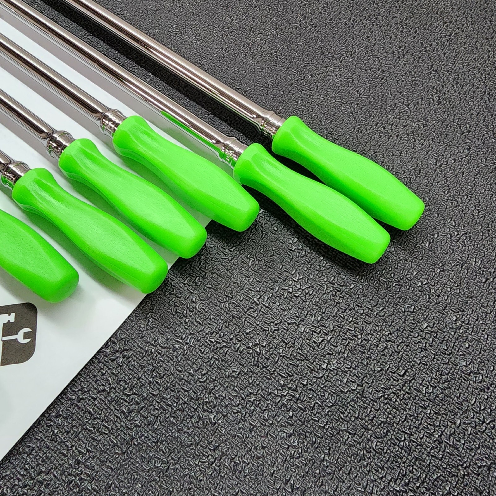 Snap-on Tools NEW 8pc GREEN Hard Handle 3/8″ Drv. Fixed & Flex-Head Ratchet Set