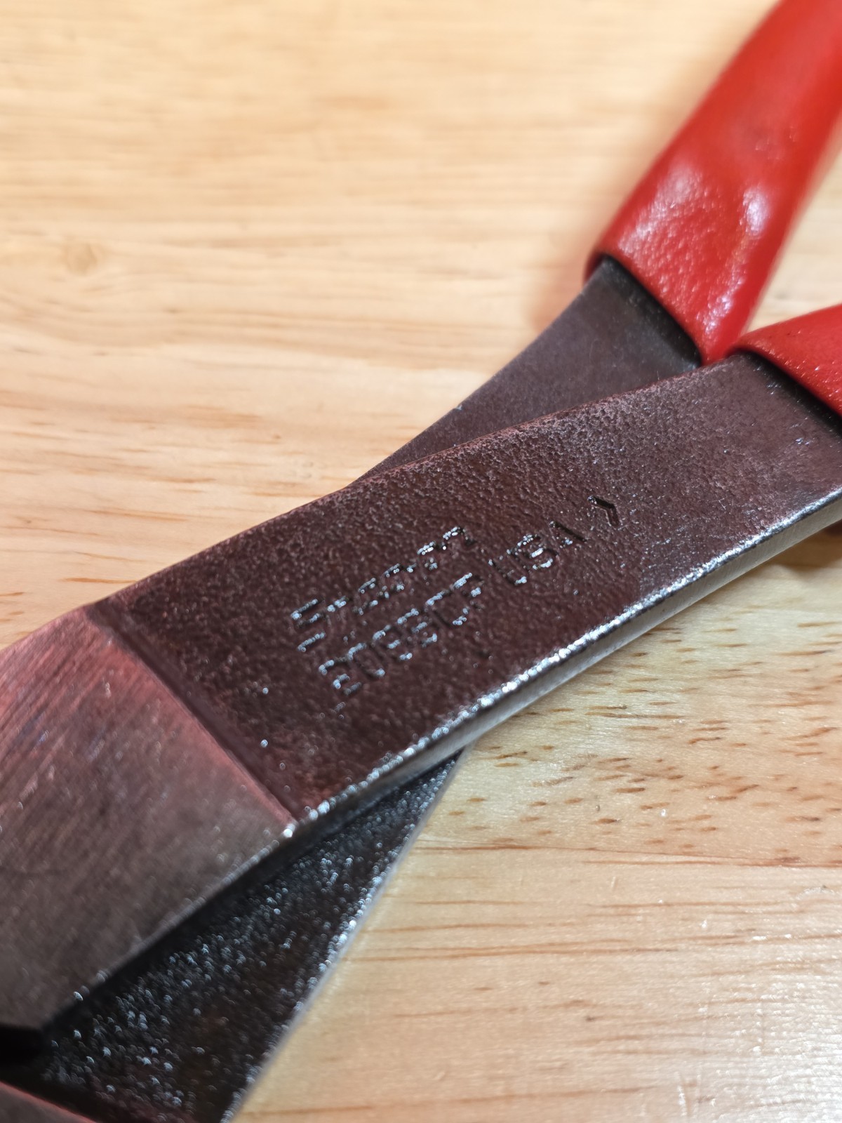 Snap-on Tools 208BCP Red Handle Rounded Nose Battery Terminal Pliers USA