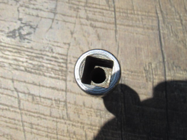 SNAP ON 1/4″ SFS081 3/8″ DRIVE 6 POINT DEEP SAE SOCKET SFS 081 UNDERLINE LOGO