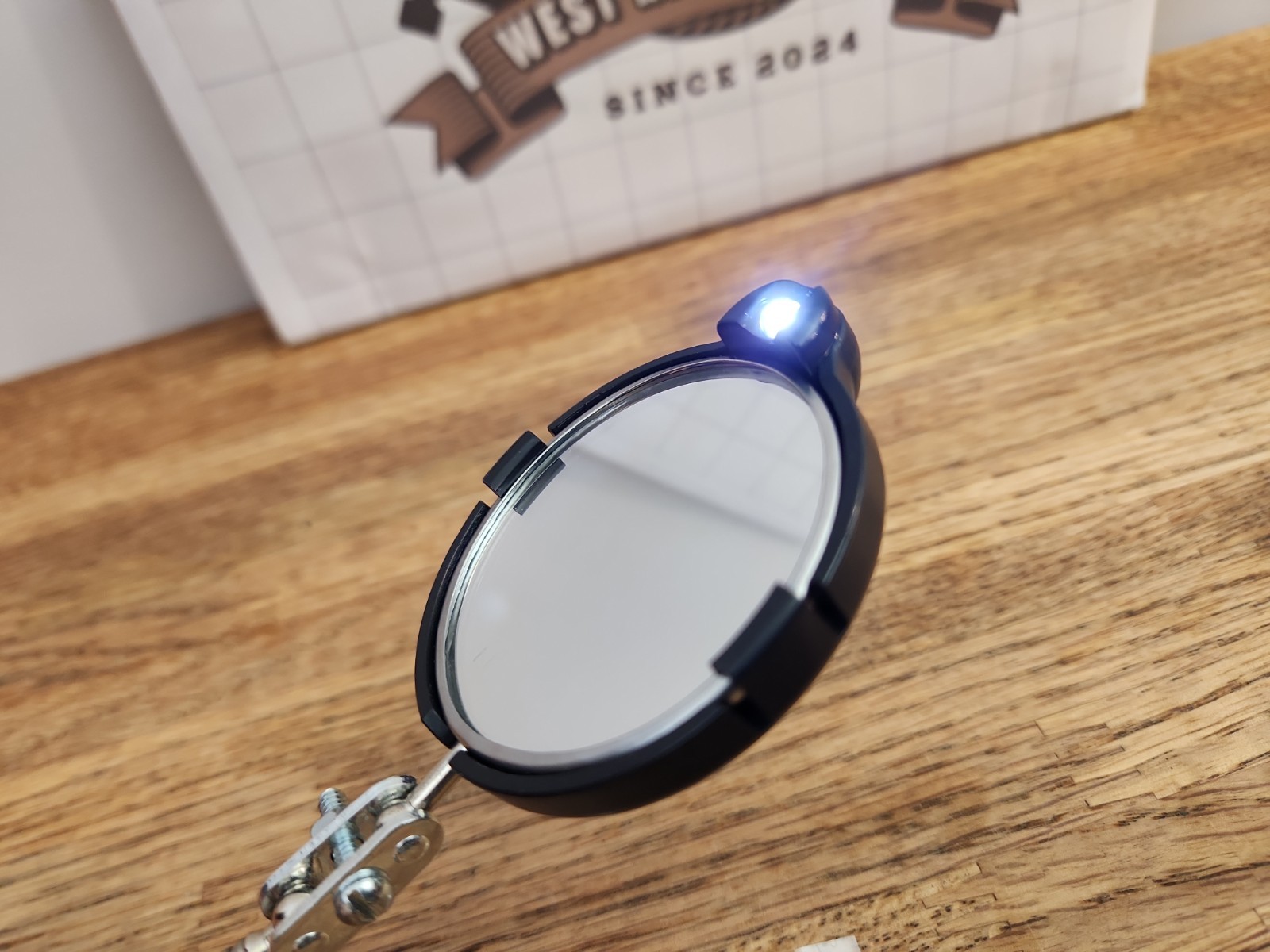 NOS Craftsman 45047 6-1/2″ to 37″ LED Lighted Telescoping Inspection Mirror