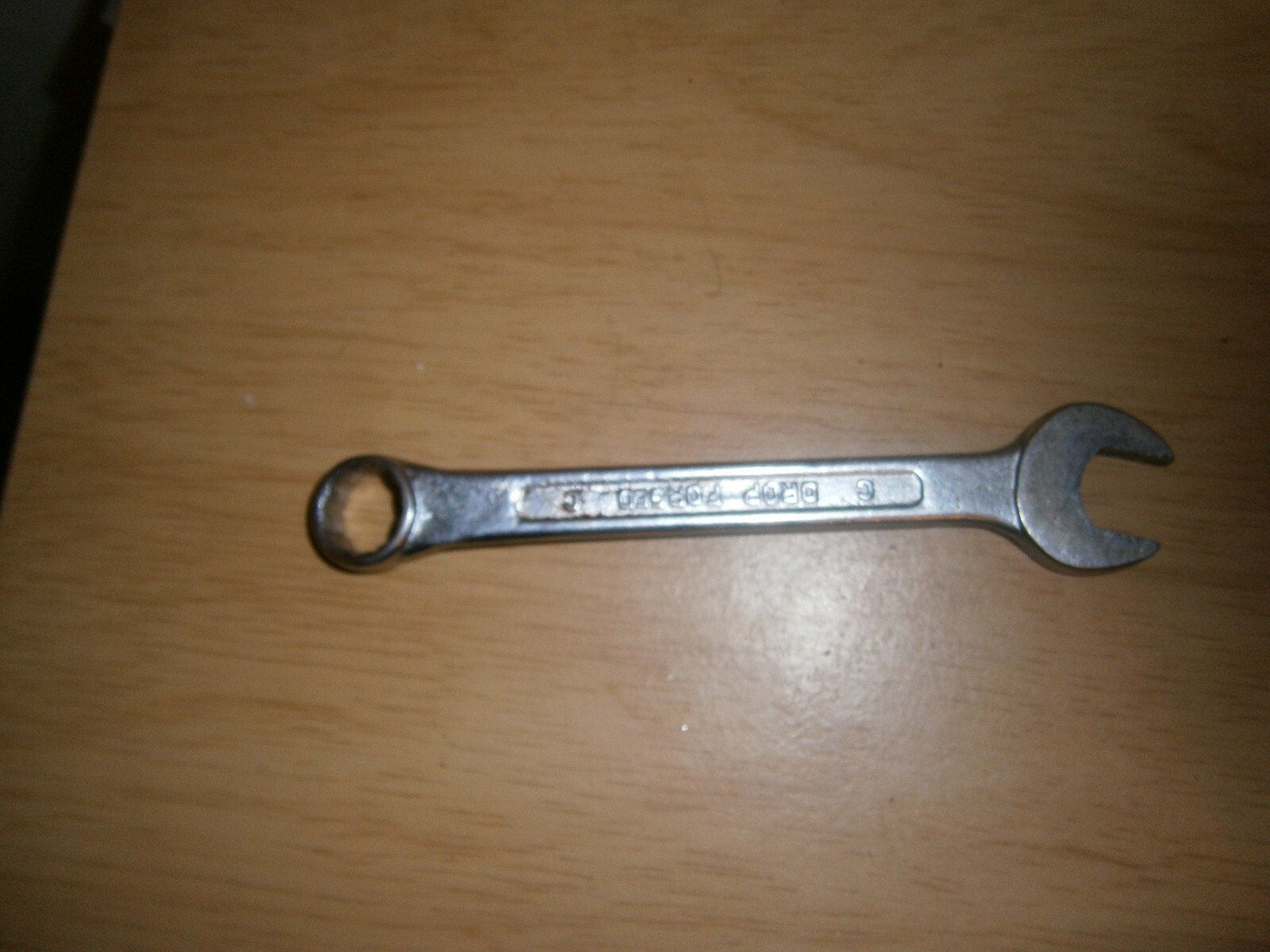 Vintage silver tone spanner. 14mm both ends (E6b)