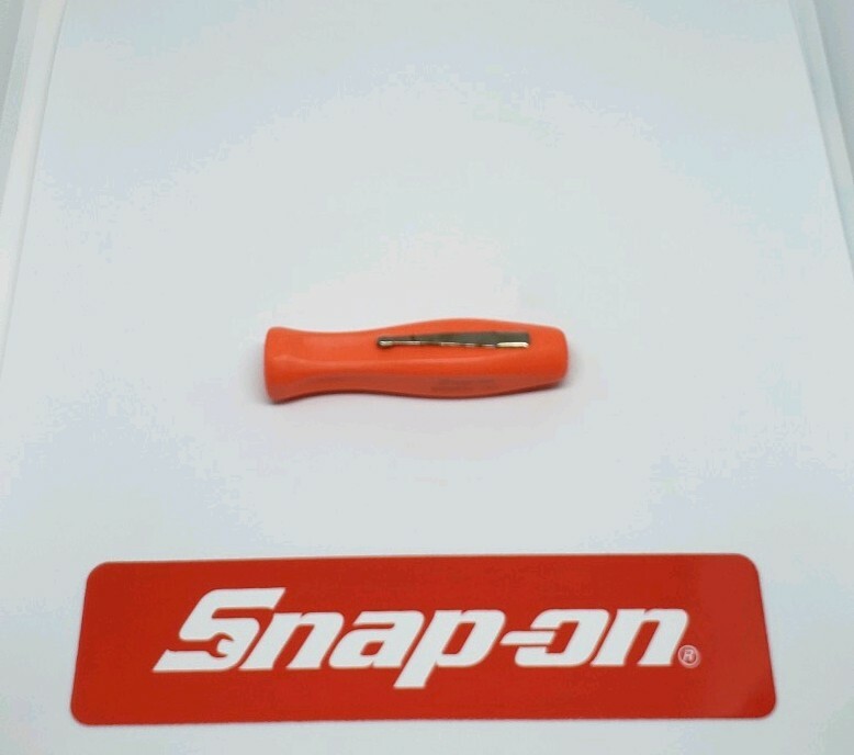 ORANGE Snap on tools pocket screwdriver REVERSIBLE TIP pocket screwdriver w/clip