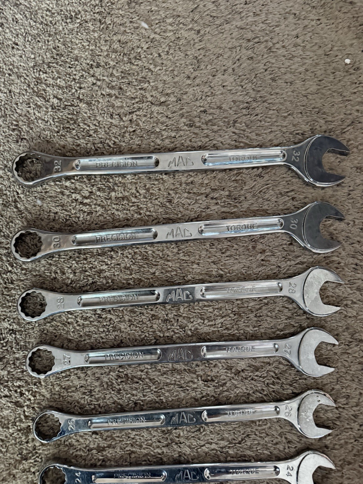 (9) Mac Precision Torque Metric Combo Wrenches 32,30,28,27,26,24,23,20,21 &20 MM