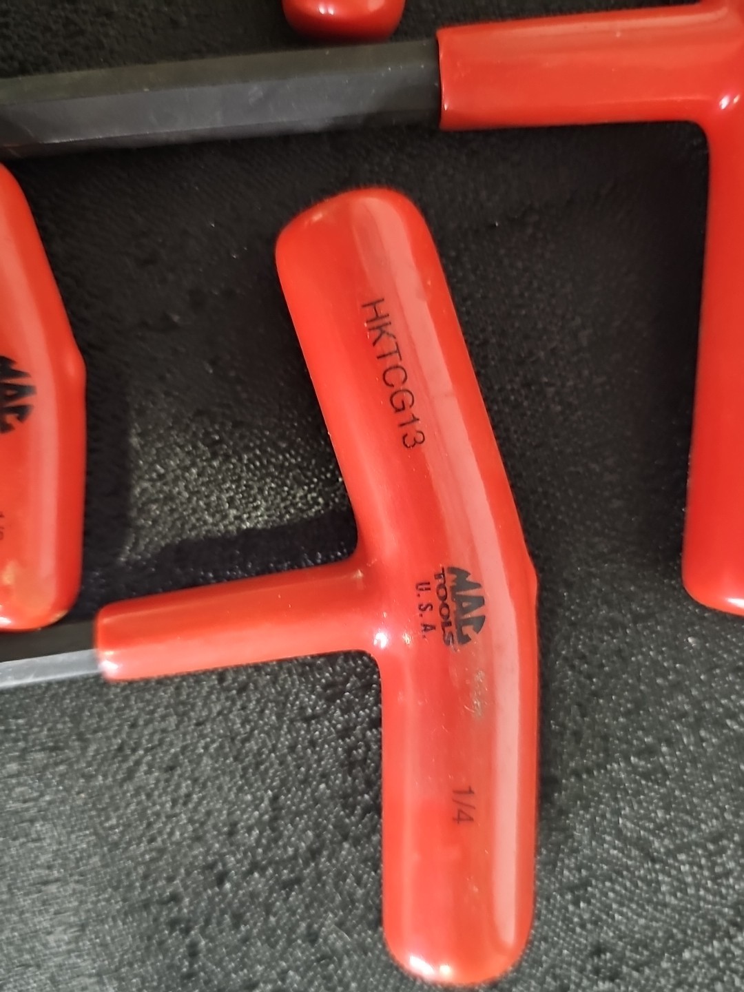 Mac Tools 9PC 3/32″ – 5/16″ SAE T-Handle Hex Allen Wrenchs SHKT10CGP Missing One
