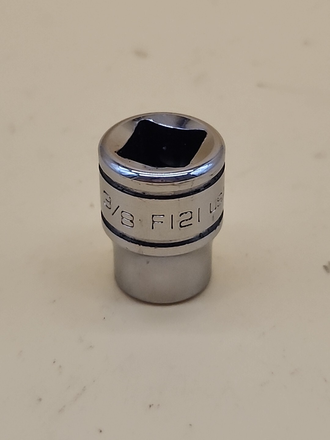 Snap-on-Tools 3/8″ Drive 3/8″ SAE Shallow 12 Point Socket F121 USA