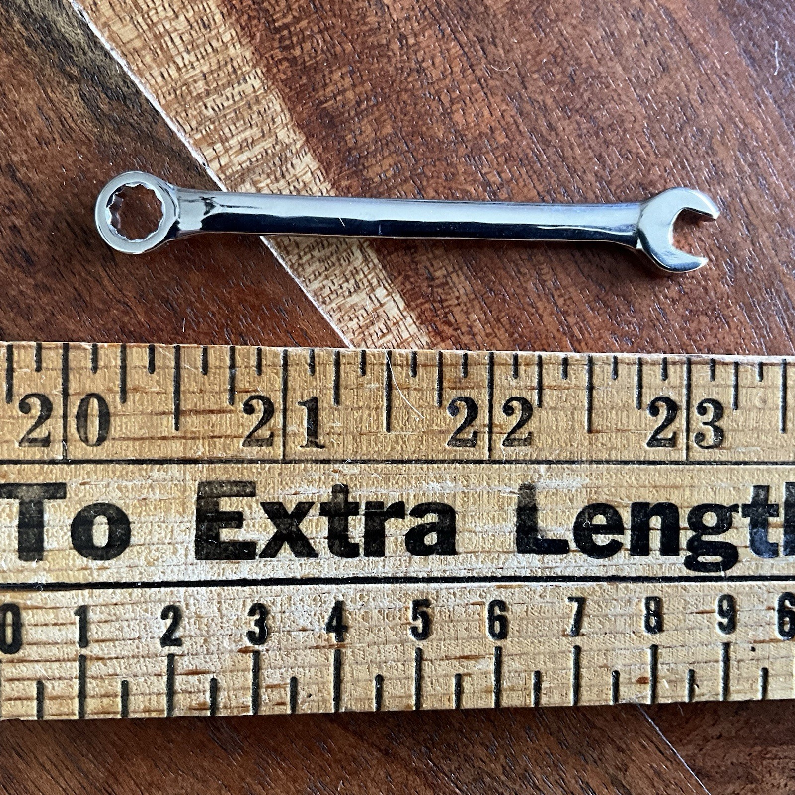 Craftsman 7/32″ x 15/64″ 12 Point Ignition Midget Combination Wrench 43941