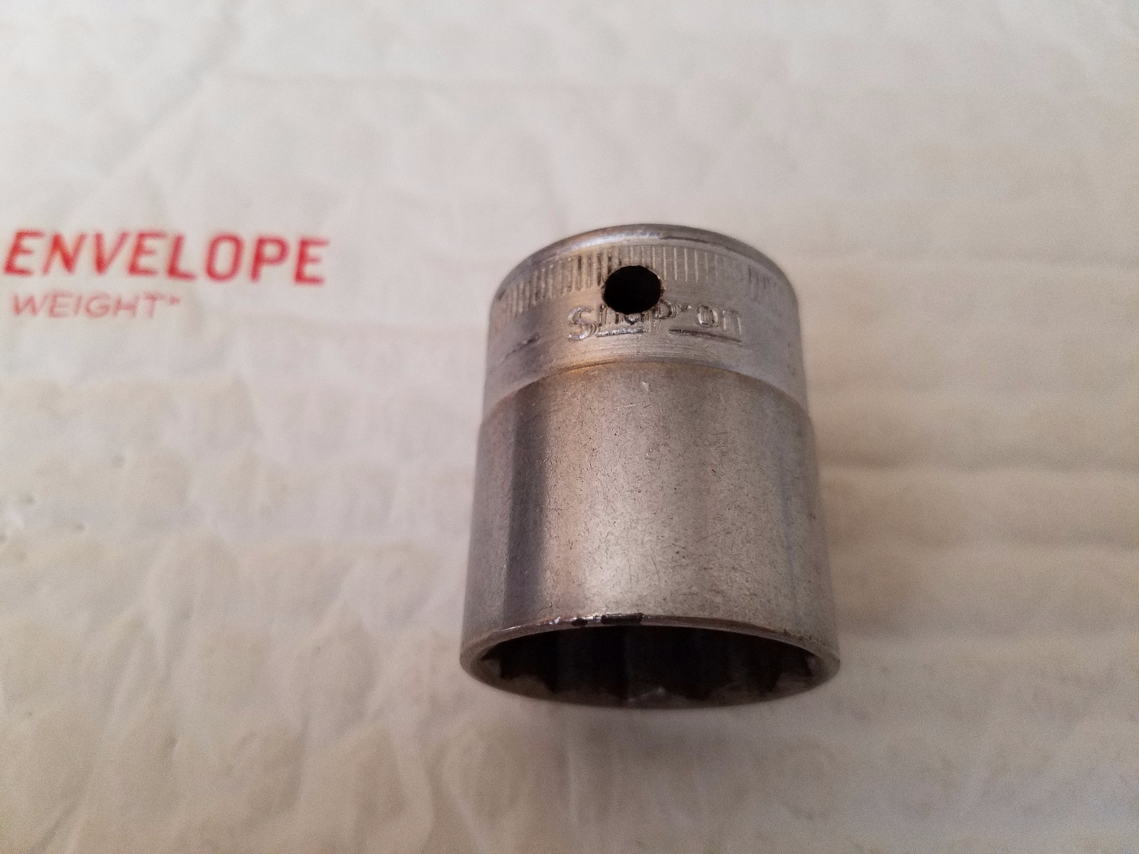 Snap-on SW-320-1/2 1″ 12pt 1/2″ Drive Socket