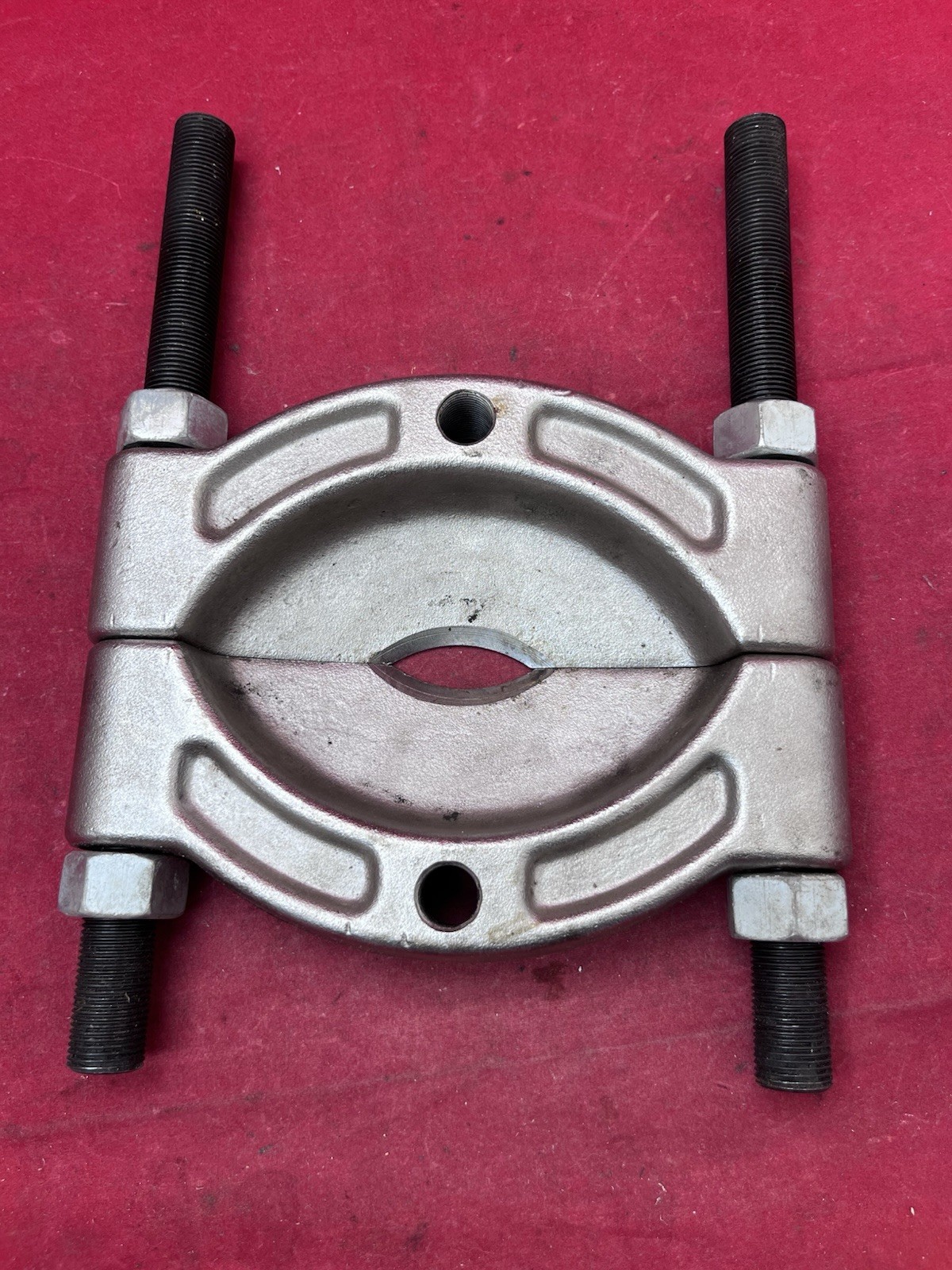 OTC No. 1124 Bearing Splitter (1/2″ to 5-3/4″) – Made In the USA