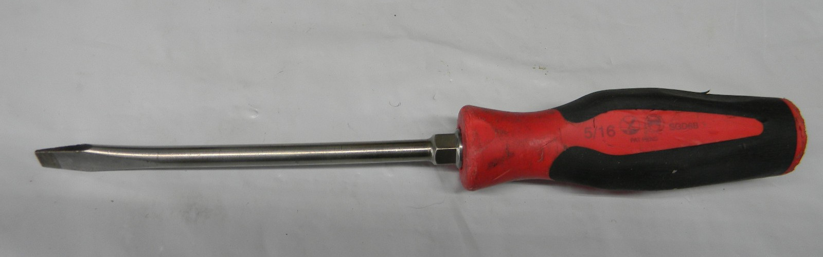 SNAP-ON RED SOFT GRIP FLAT TIP 5/16″ BLADE STANDARD SCREWDRIVER #SGD6BR