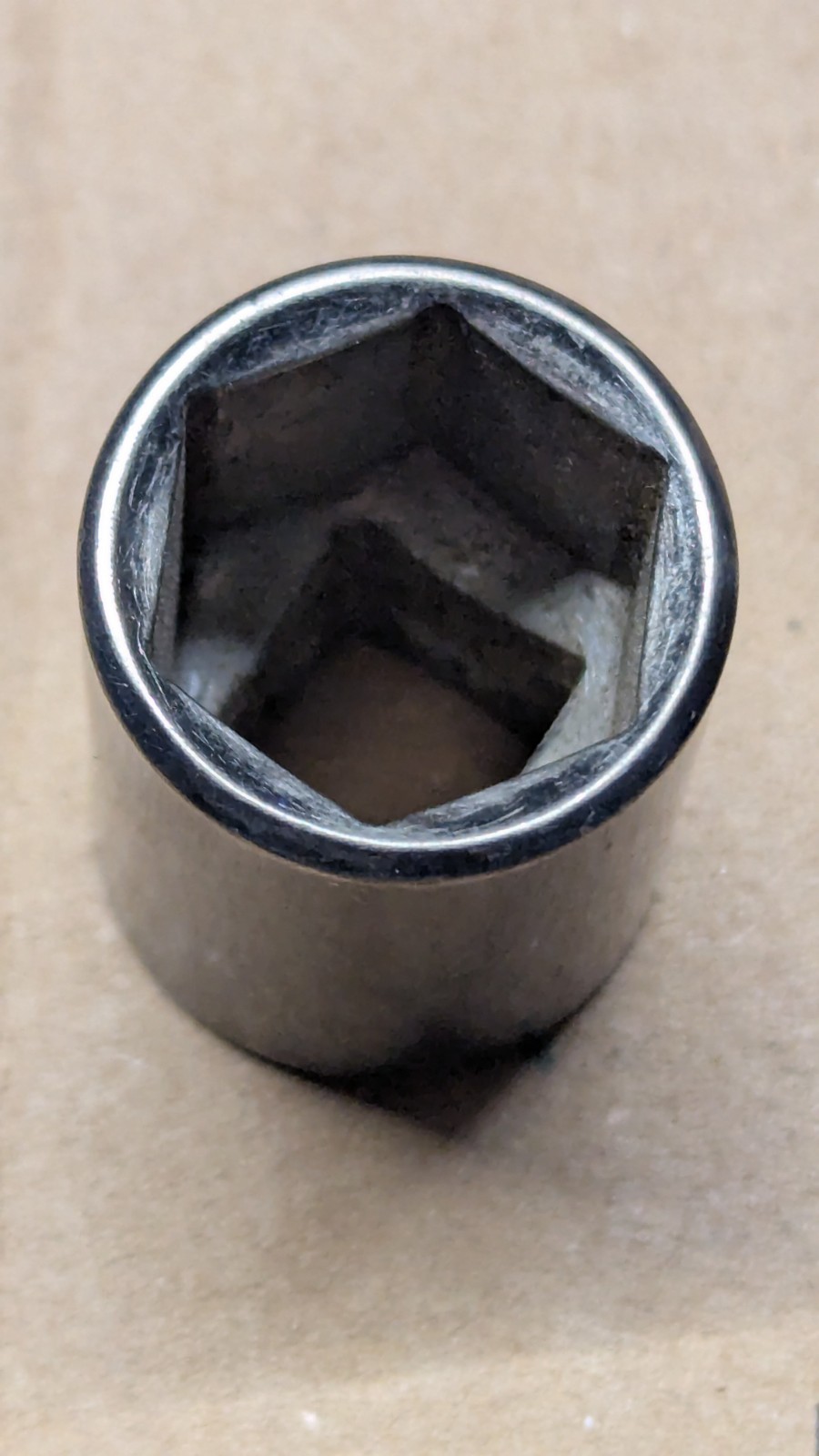 Stanley 5/8″ x 3/8″  Standard Socket 88-980B 6 Pt Black Chrome