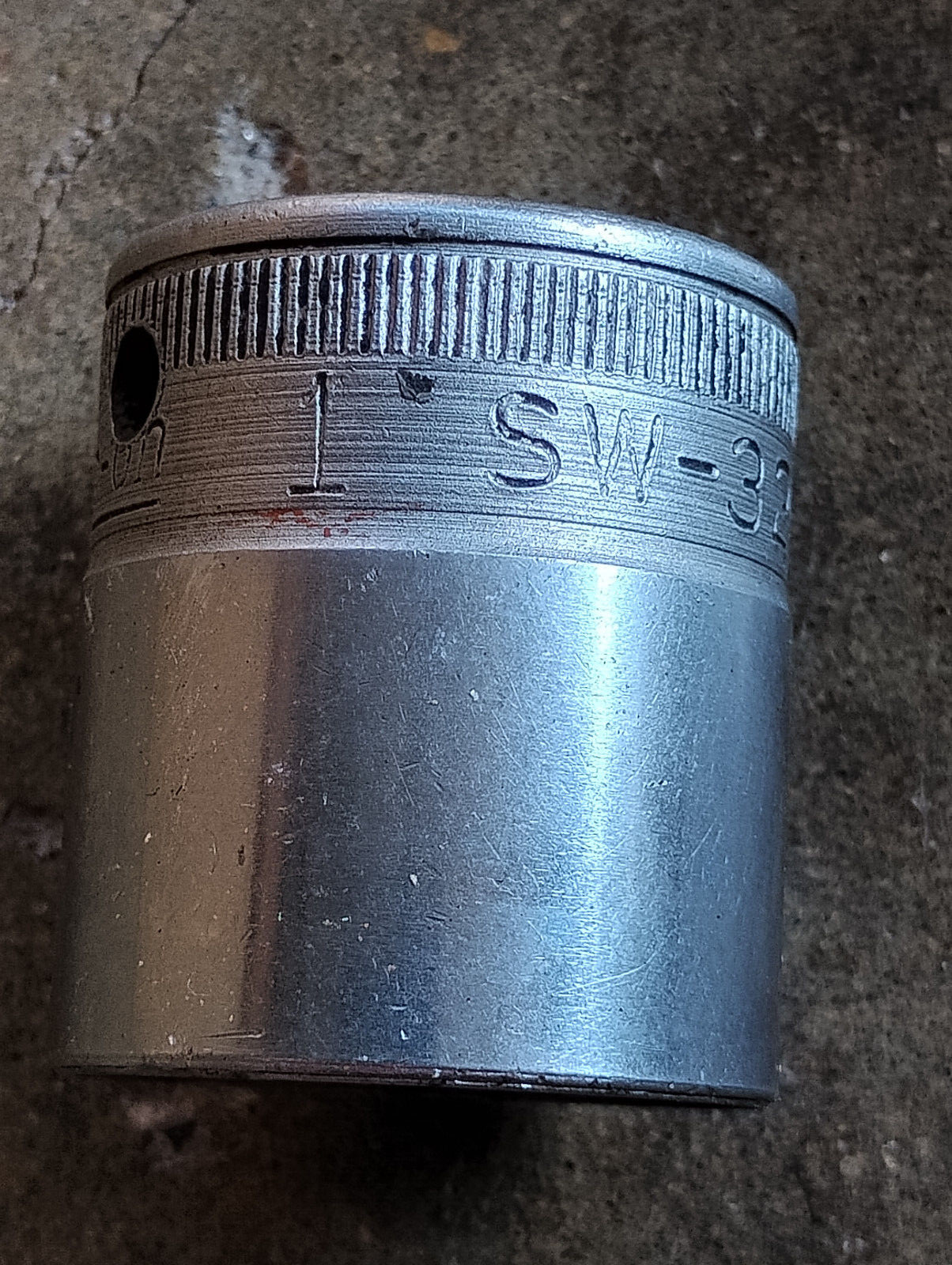 Vtg Snap On SW-320- 1/2 inch drive 1” 12 point socket Made In USA
