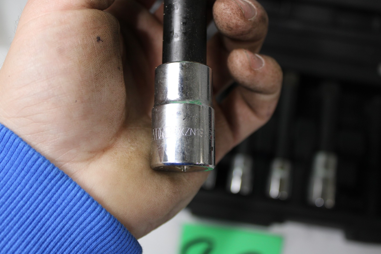 VIM XZN400 – 9 PC XZN4 thru XZN18, 4″ Long XZN Triple Square Drive Socket Set