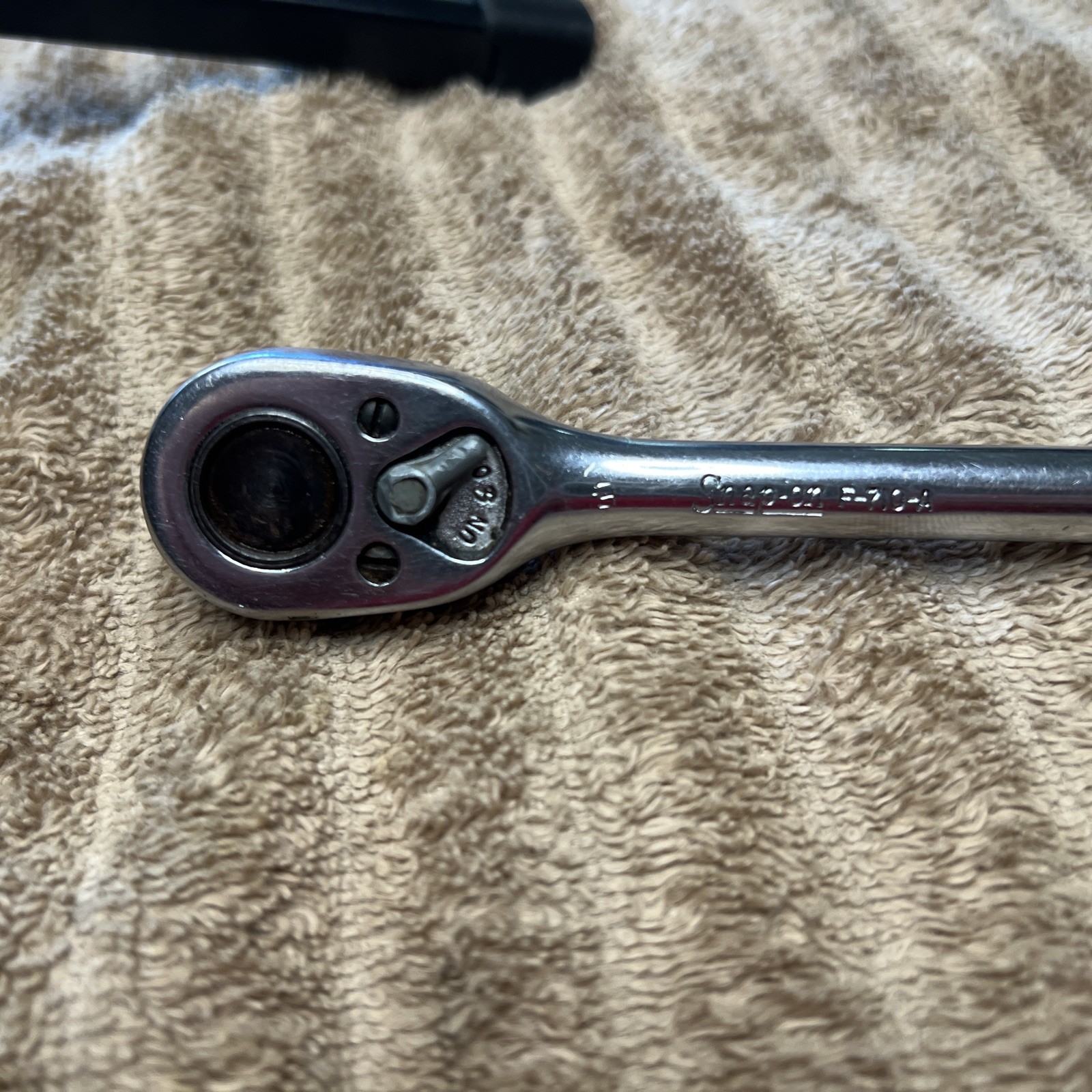 Snap-On F-710-A 3/8″ Drive Ratchet Wrench VINTAGE! WORKS WELL!!