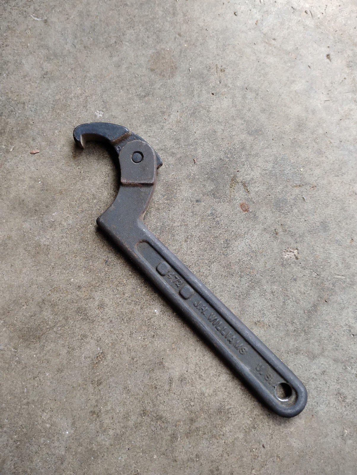 Williams Tools USA 1-1/4″ – 3″ Adjustable Spanner Hook Wrench No 472