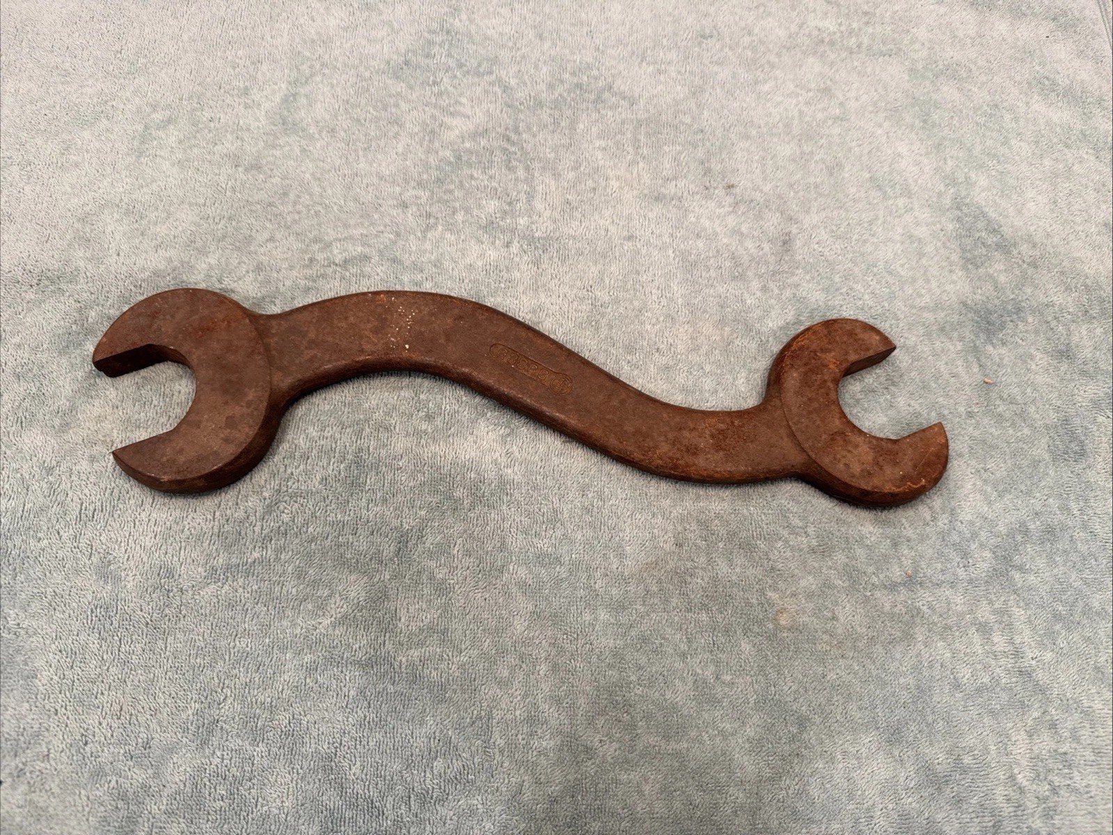 VINTAGE INTERNATIONAL HARVESTER I. H. CO. WRENCH ORIGINAL USED 14in LONG! G3866