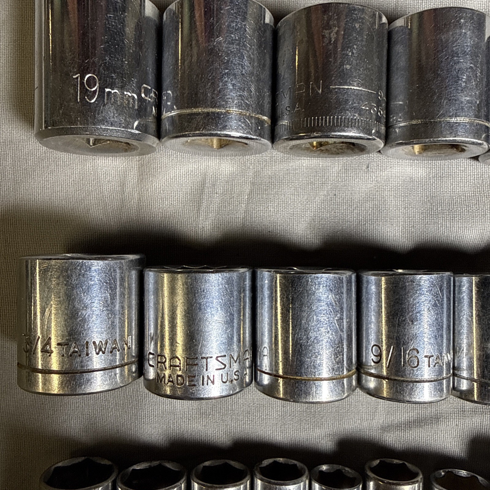 Random Assortment Of Sockets – Include Some Craftsman EE And V SAE And Metric