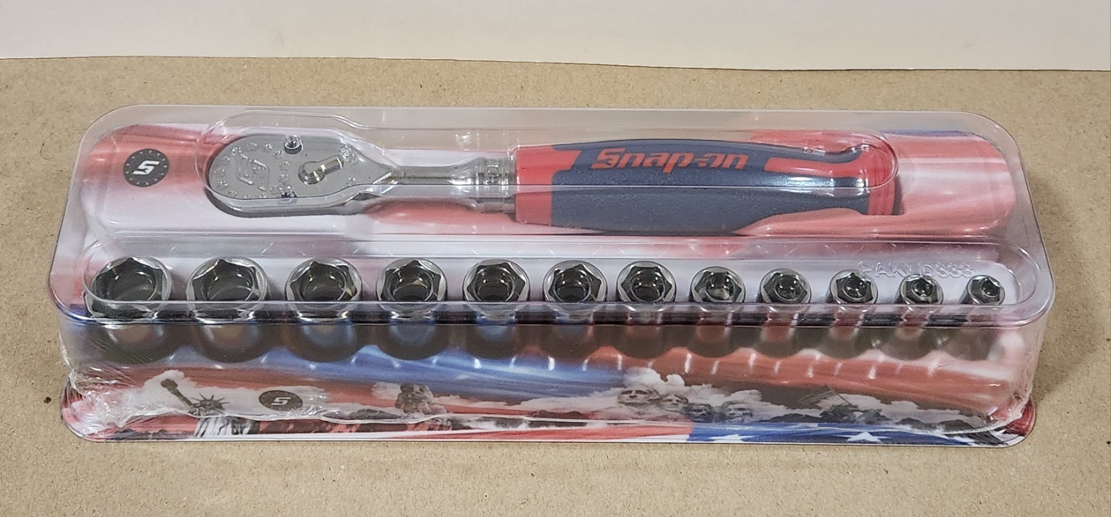Snap On 250th American Anniversary 3/8″ Stars Ratchet & Metric Sockets 8-19mm