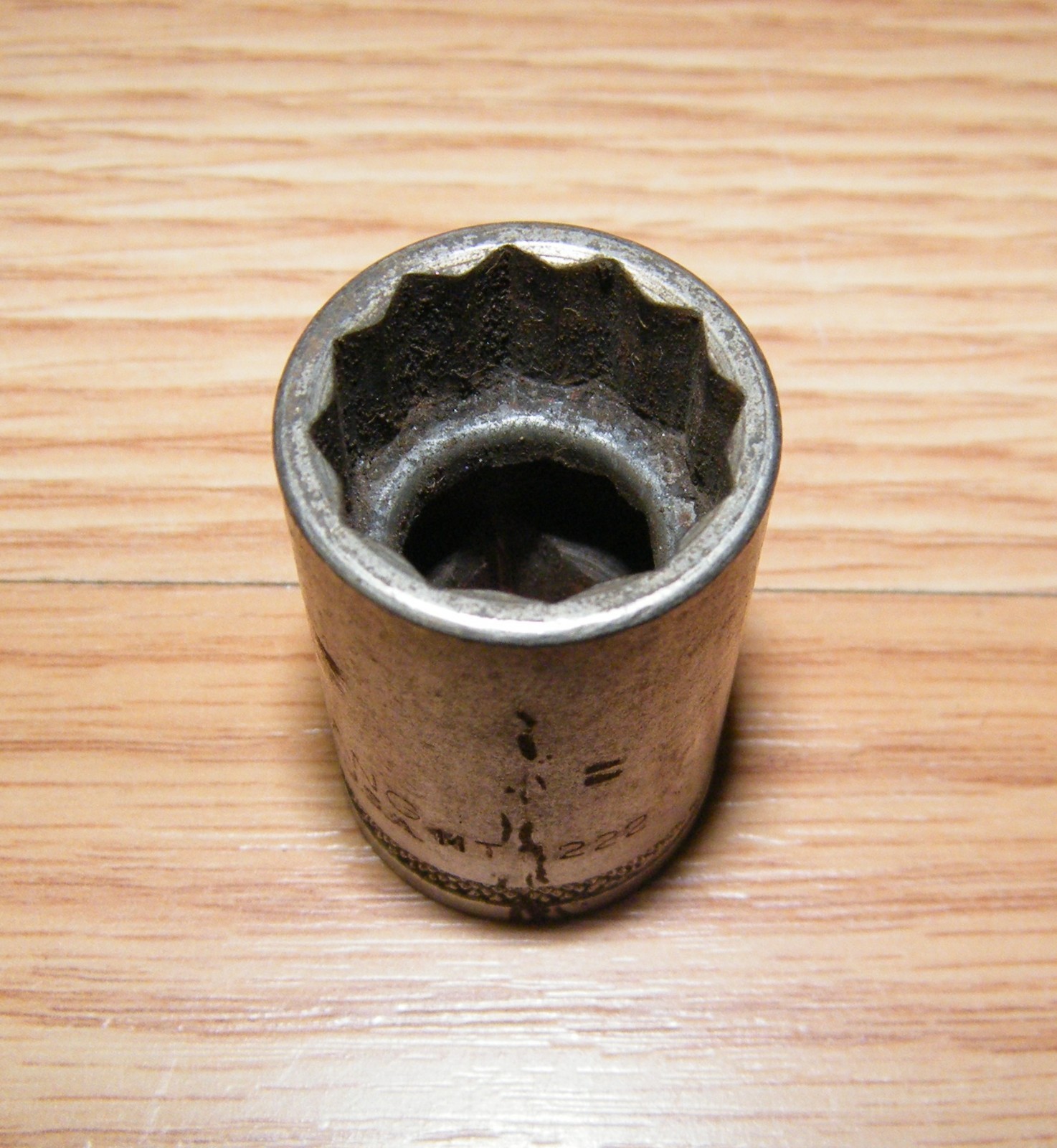 Genuine Mustang (MT 1222) 11/16″ 12 Point 1/2″ Drive Socket Only **U.S.A.**