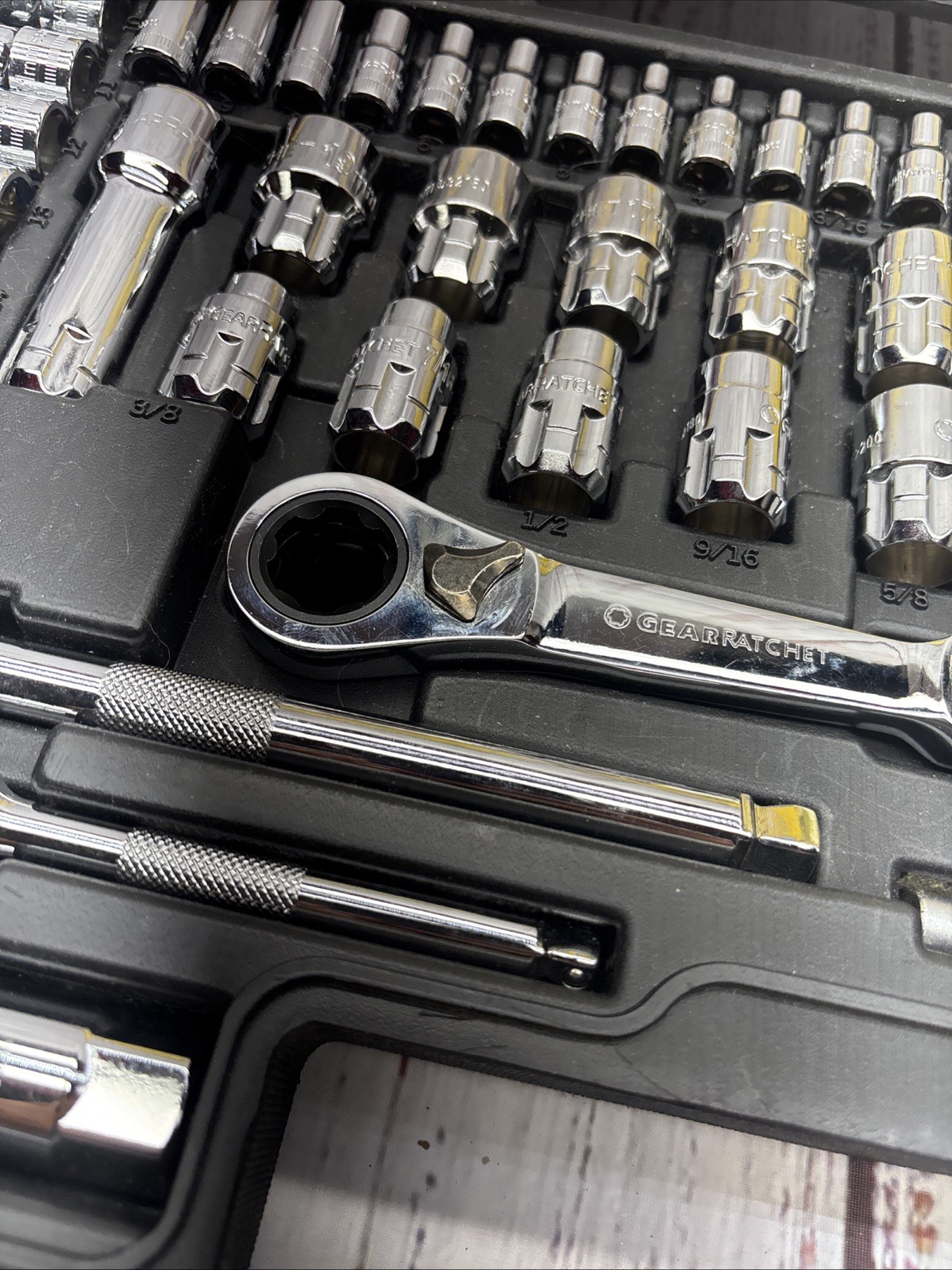 GearRatchet Vortex 60Pc Pass Thru 1/4” & 3/8” SAE Metric Socket