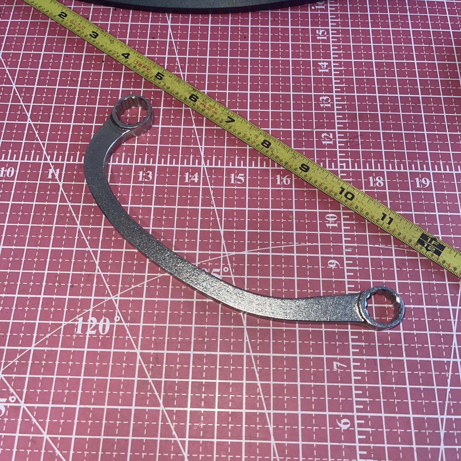 NOS Bonney USA 2701 5/8 In X 9/16 In SAE Obstruction 12 Point Wrench Banana Dist