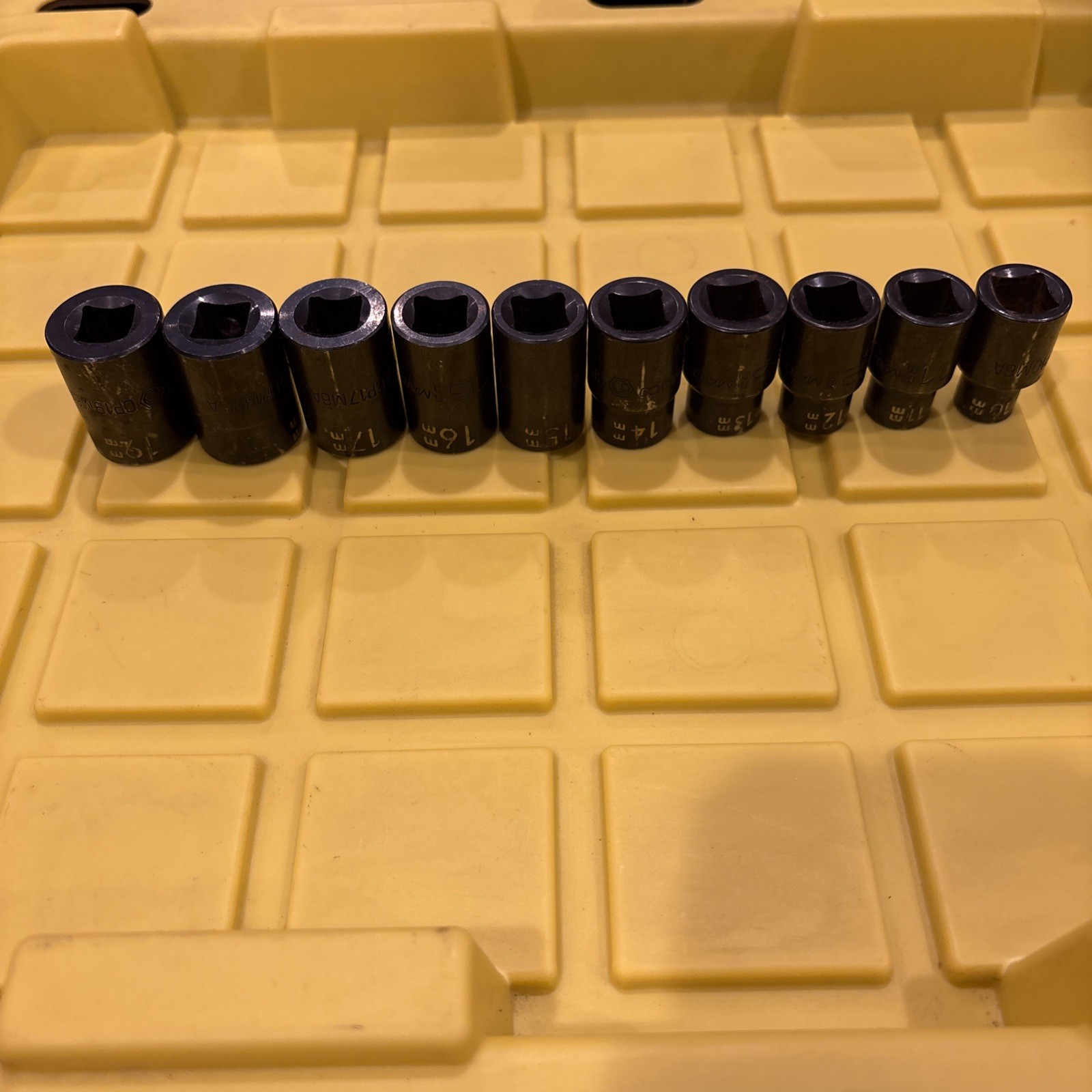 Matco SCPM106TA 1/2″ Drive 10pc Metric 6pt Impact Socket Set