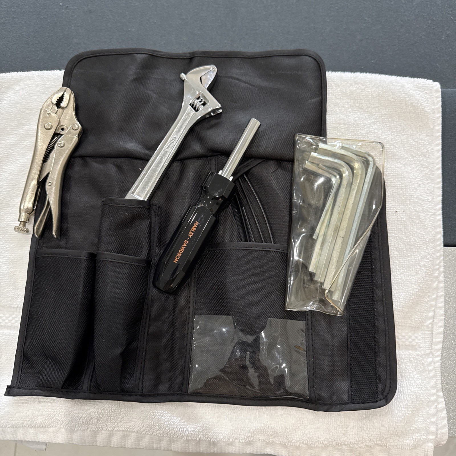 Harley Davidson Genuine Portable Roll Bag Tool Set Kit Black NEW
