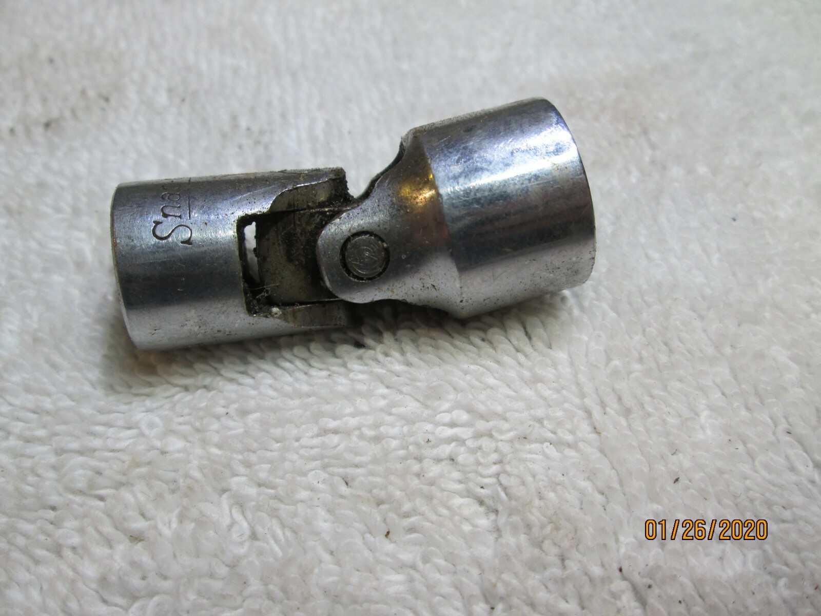Snap On Tools 3/8″ Drive Swivel Universal 5/8″ Socket FVU20