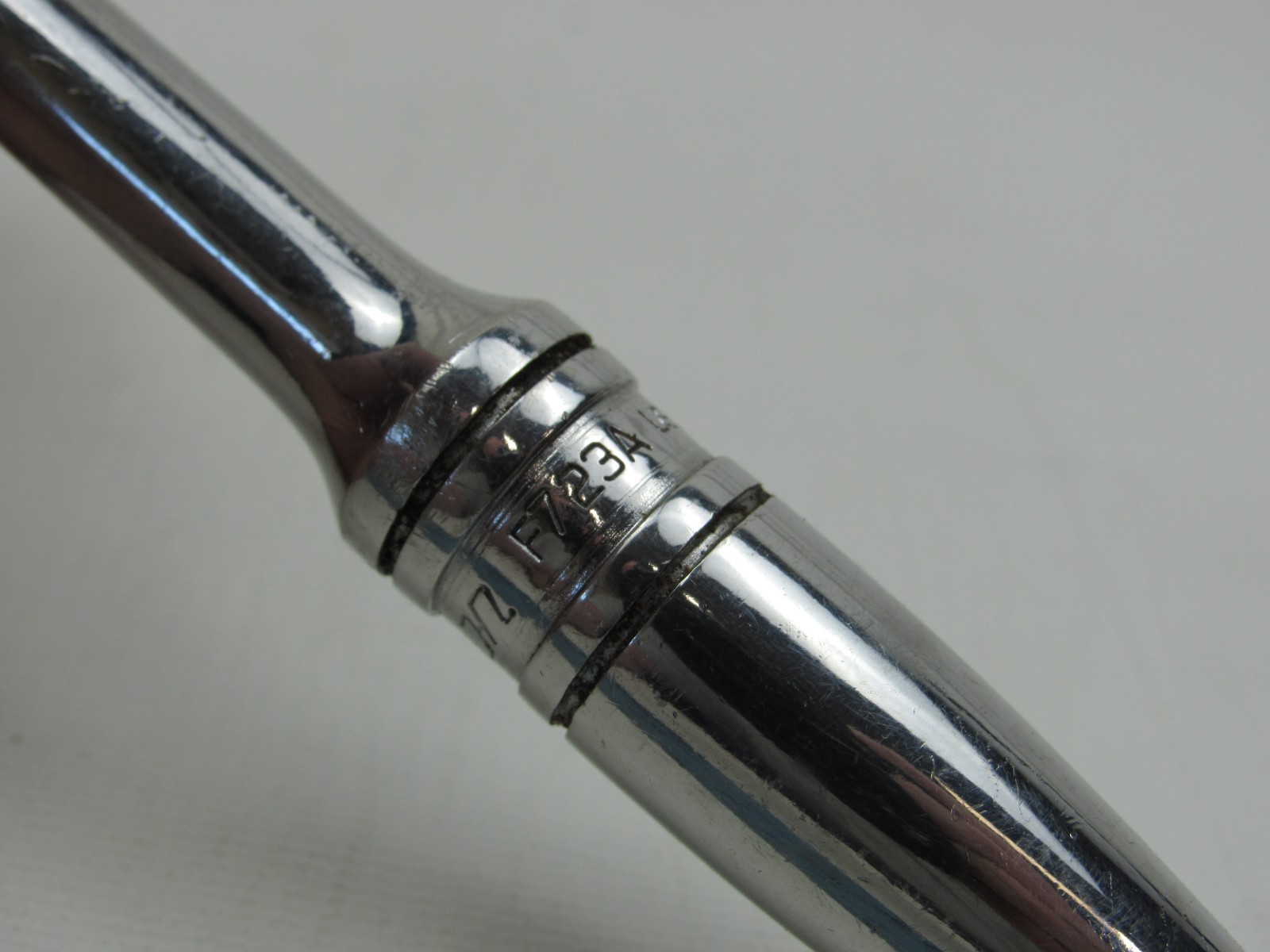 Snap-On F723A 8″ long 3/8″ drive ratchet with quick release