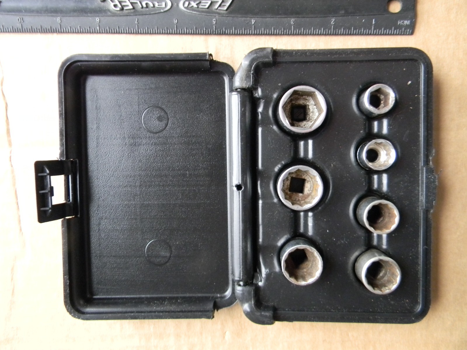 3/8 Socket Set 7 Piece Set 7/16 1/2 9/16-13/16 Mixed Brands with Grip-Tite Case