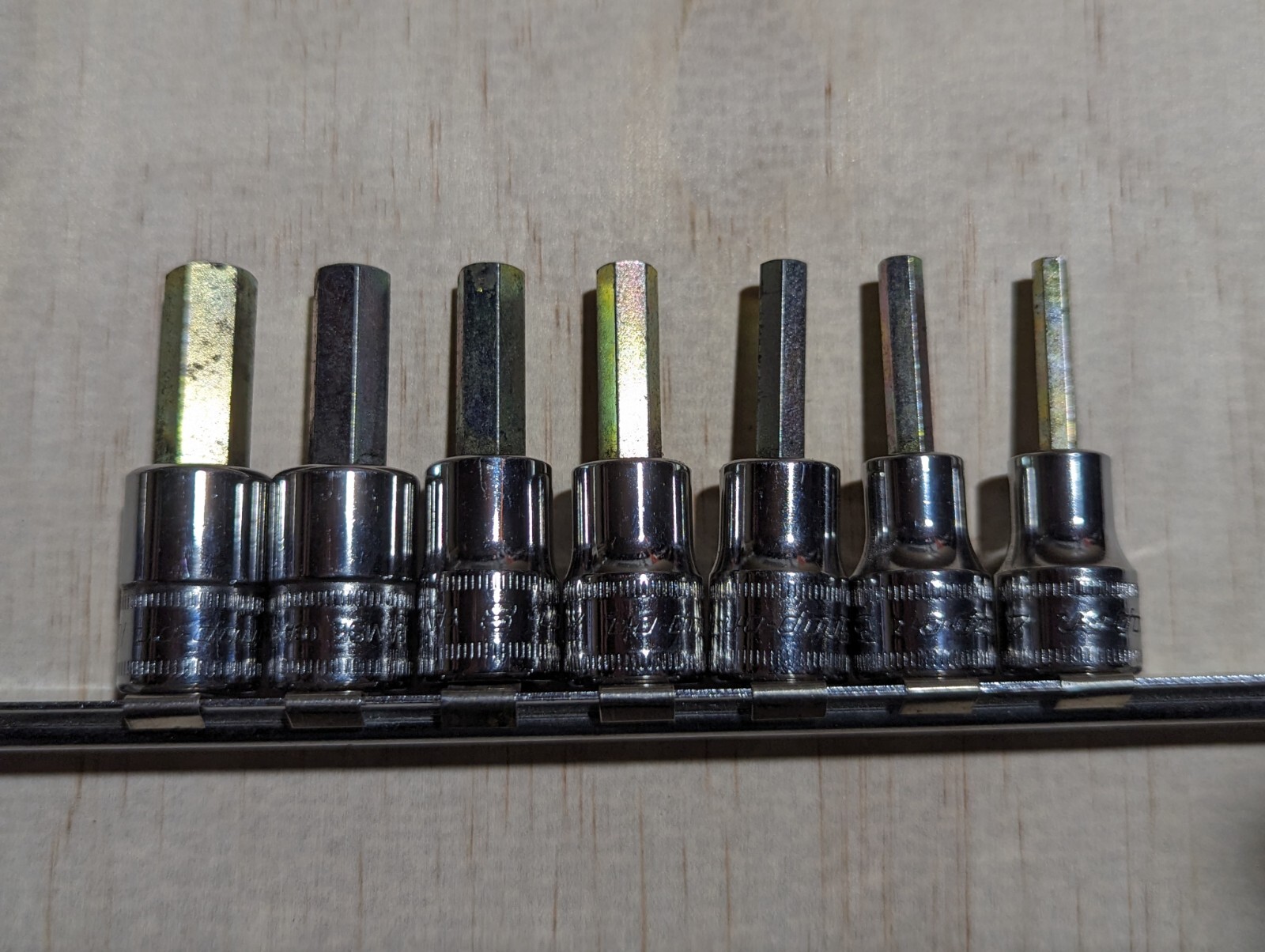 snap on tools 4mm-10mm Hex Socket Set # 207EFAMY