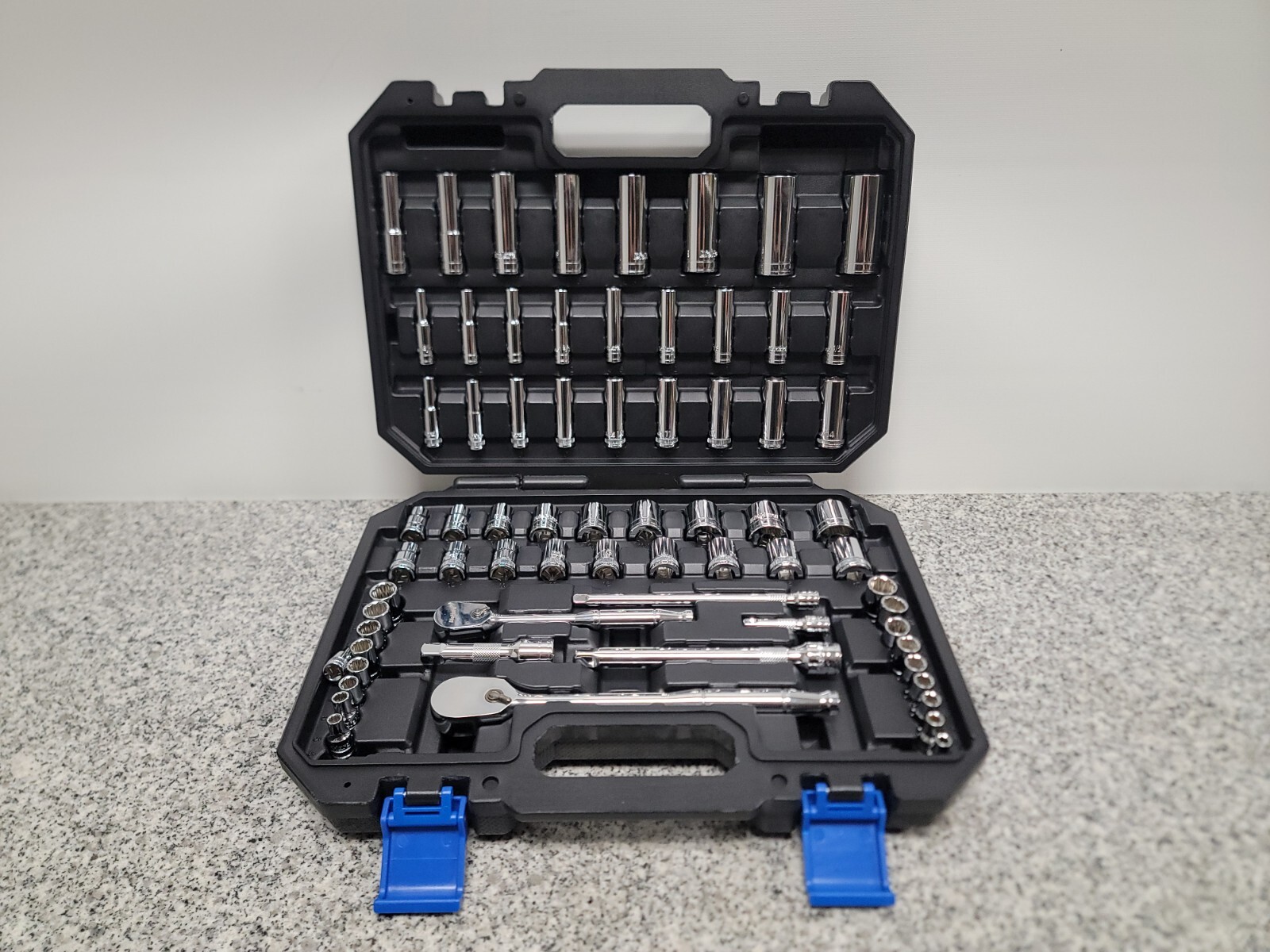 DieHard 1/4″ and 3/8″ Drive Ratchet Socket Set, SAE & Metric, 68-Piece