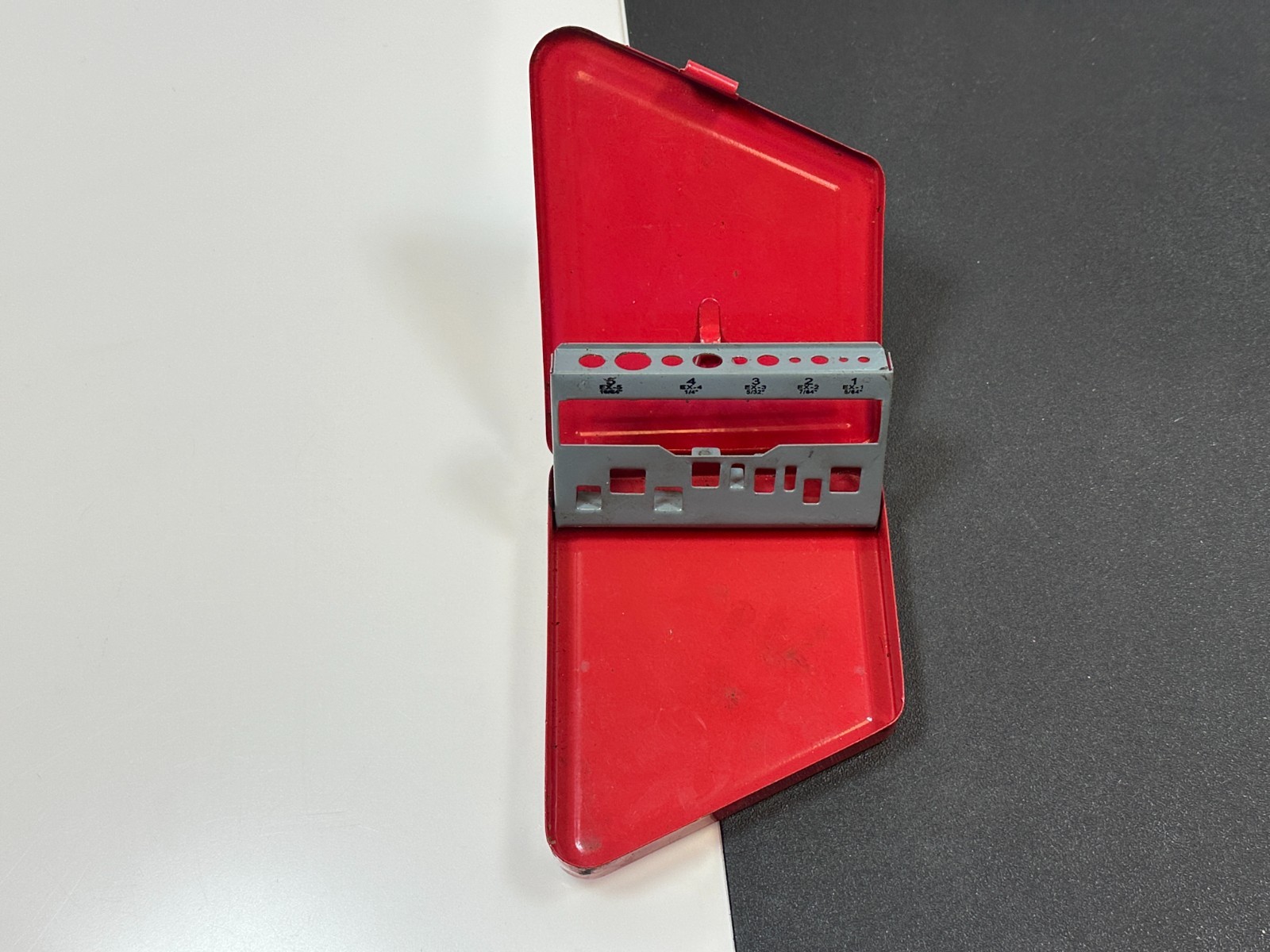 Matco Tools USA DEK10 Metal Case Only (No Tools) for Extractor Drill Bit Set