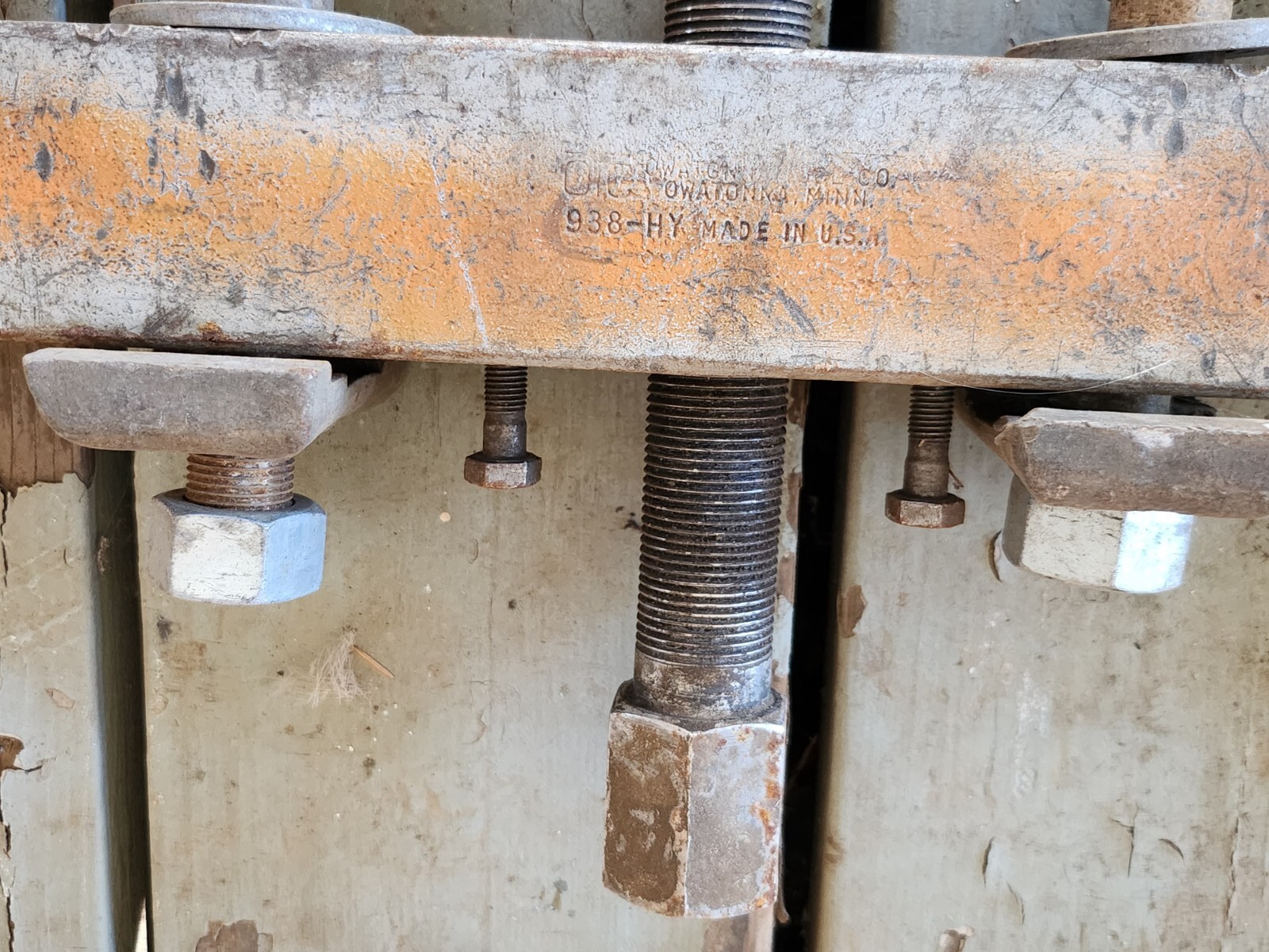 OTC 17-1/2 Ton Puller Set TO MOUNT on OTC 4180 17-1/2 Ton Power Twin Ram *READ*