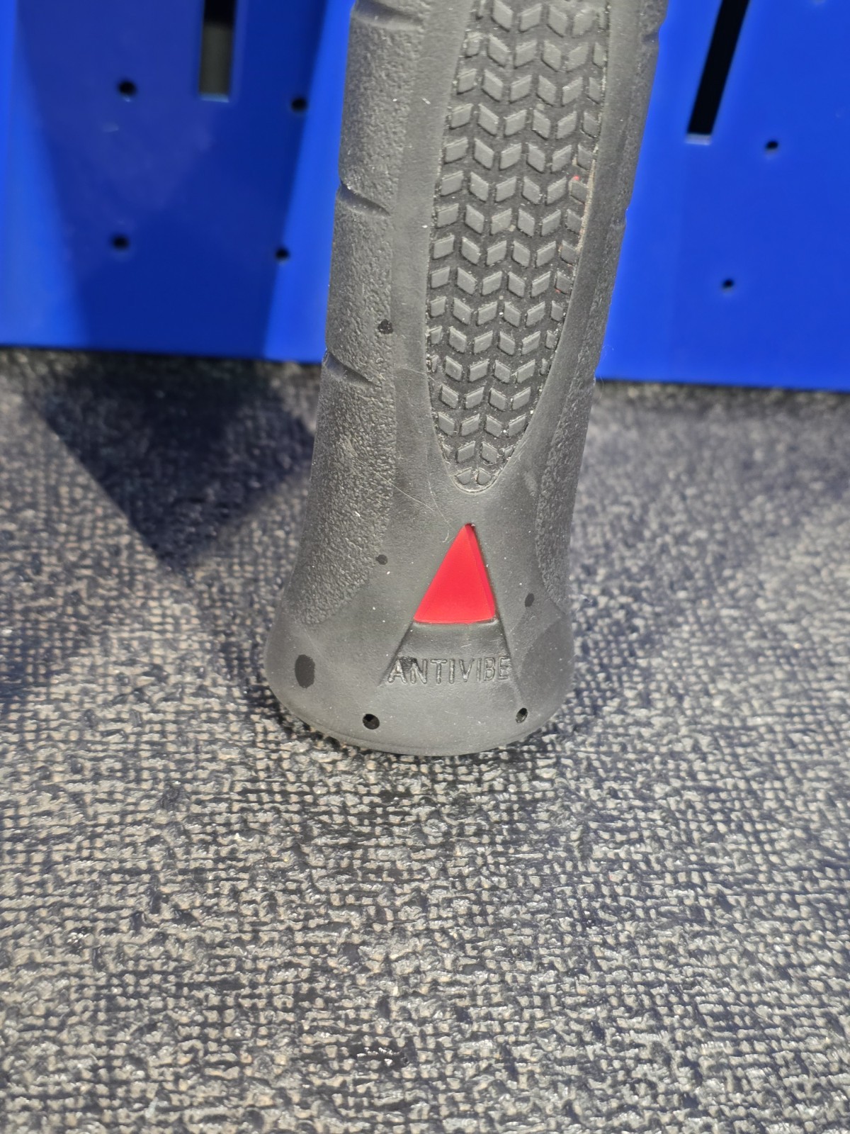 MAC BH32AV 32oz Ball Peen and SH2AV 2lb Blacksmith Hammers Antivibe Soft Grip