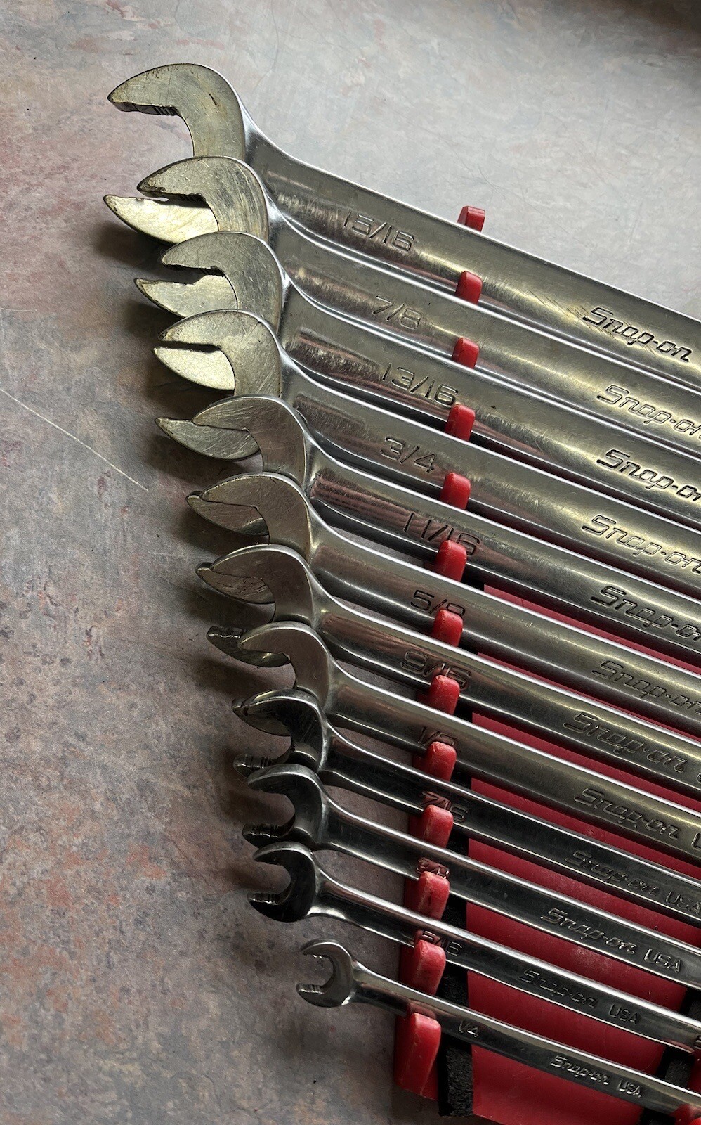 SOEX01 Snap On 13 Pc 12-Point SAE Flank Drive Combination Wrench Set 1/4”-15/16”