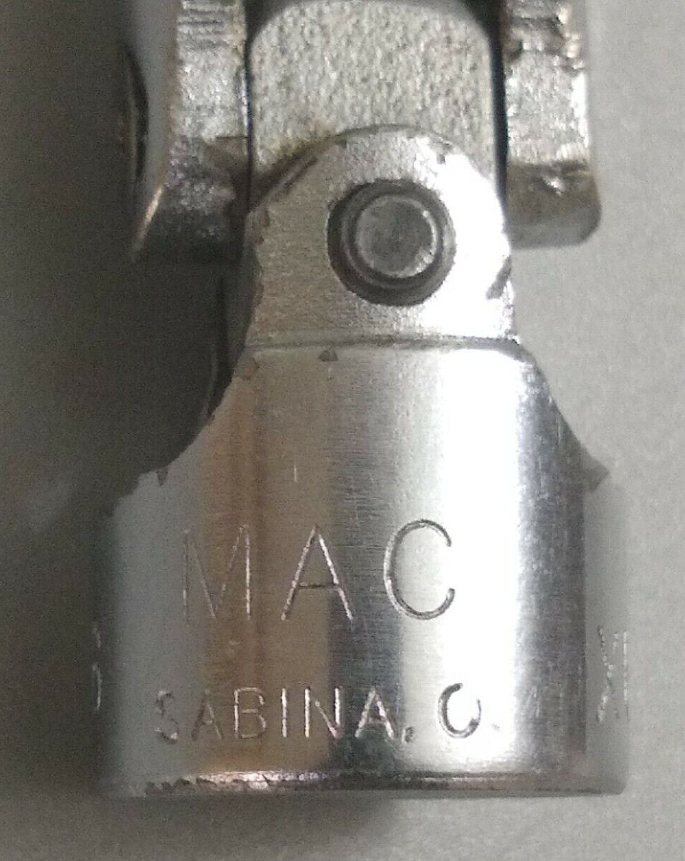 MAC Tools, Sabina XU186R, 3/8″Dr 9/16″ Univ. / Swivel Socket, Shallow, 6 Point.