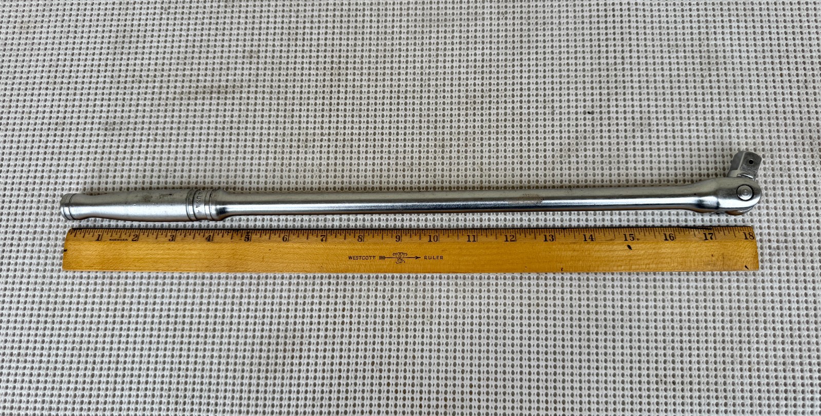 Snap-on SN18A 1/2” Drive 18” Standard Handle Breaker Bar