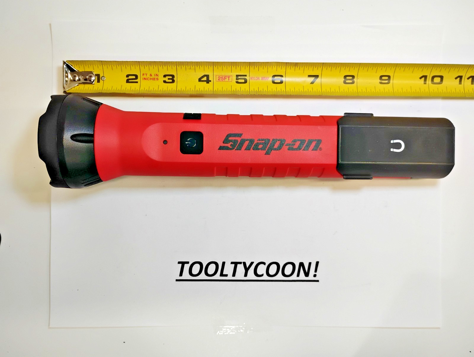 Snap-On Tools NEW ECFLH062 PIVOT HEAD Flashlight RED 600 LUMEN RECHARGABLE