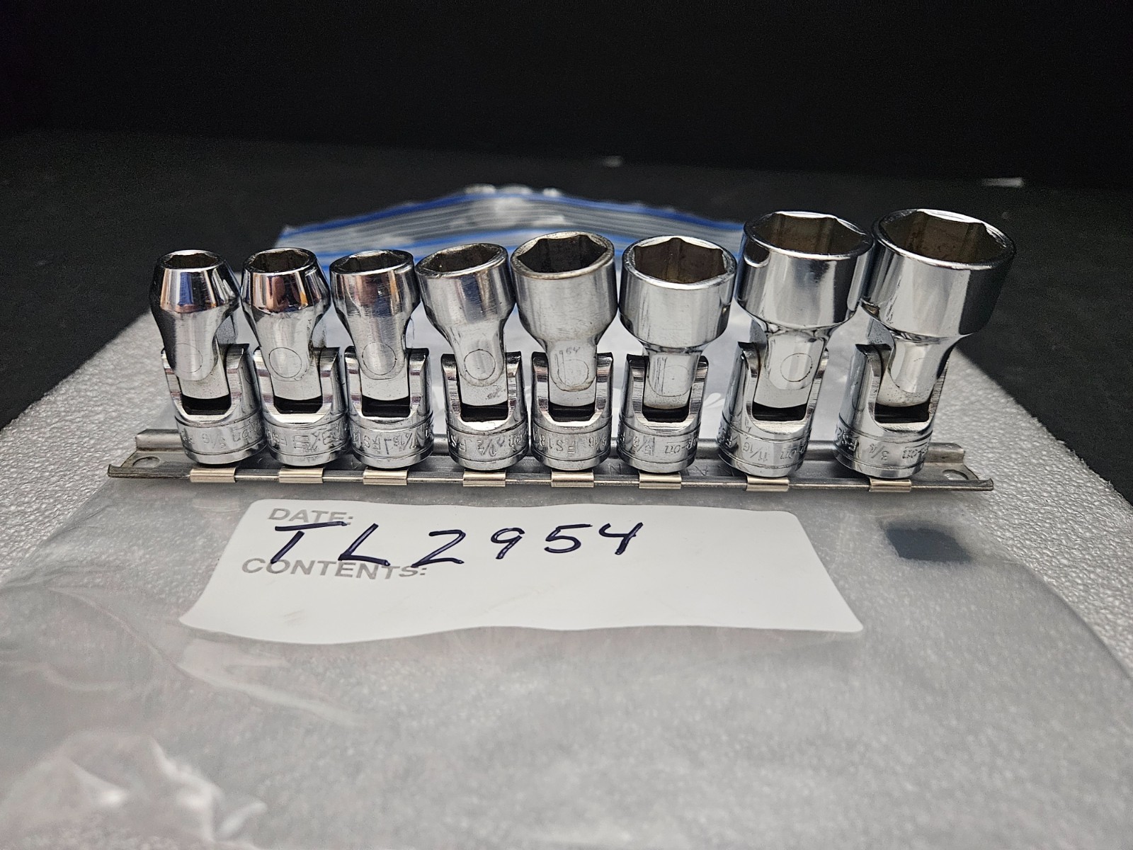 SNAP ON #FS SERIES 8 PC SAE 6 PT 3/8″ DRIVE 5/16″-3/4″SWIVEL HEAD SOCKET SET