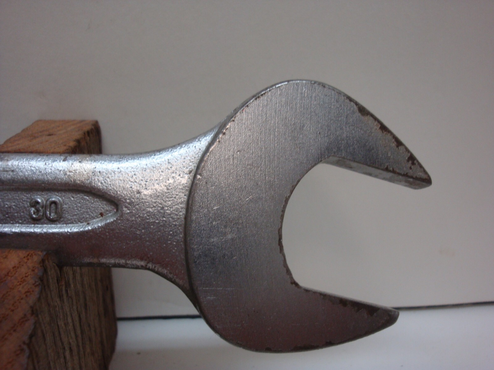 Unior Extra 30 X 32 MM Chrom-Vanadium Open End Wrench